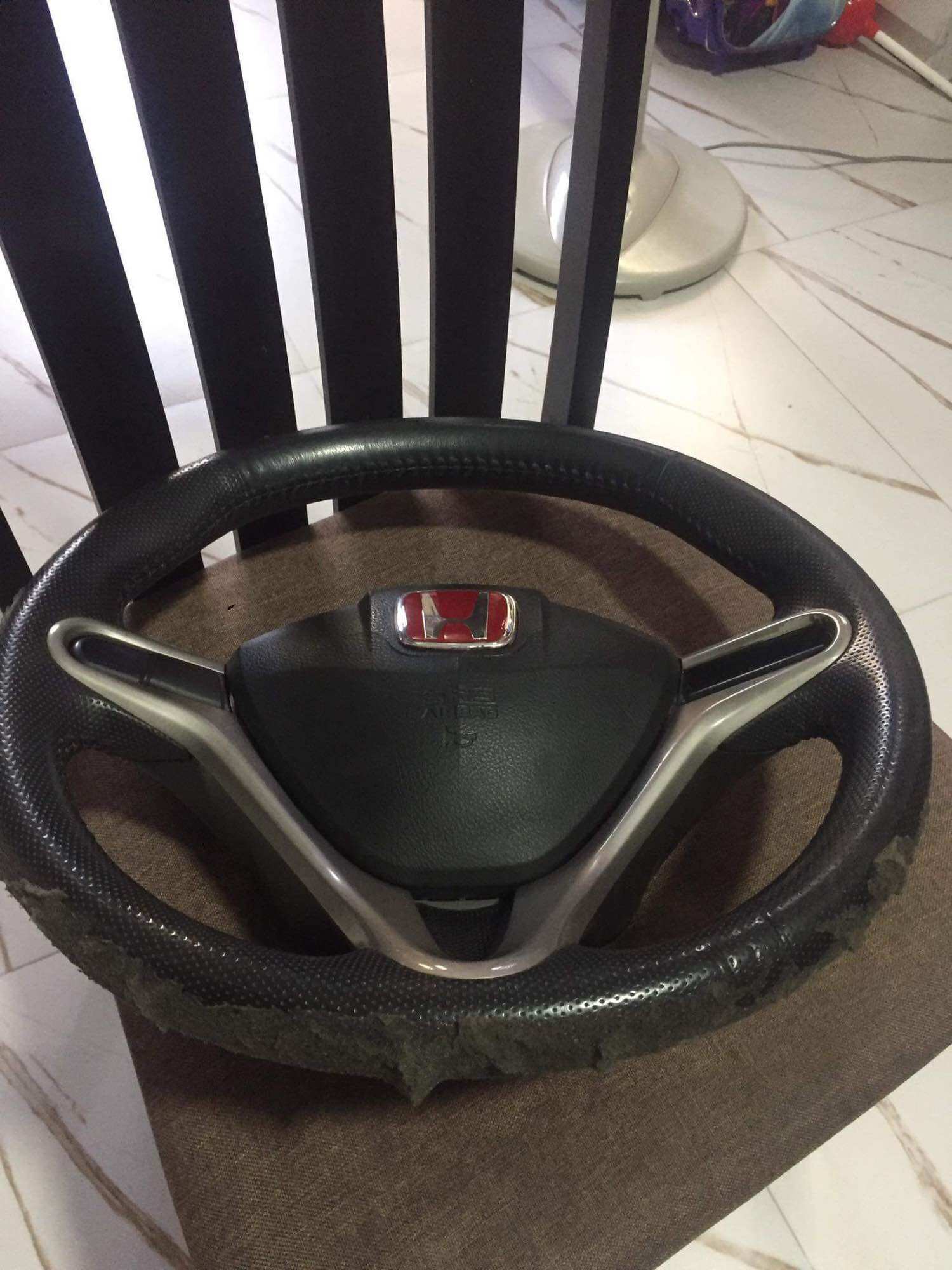 Honda Civic FD steering wheel with intact airbag Lazada PH