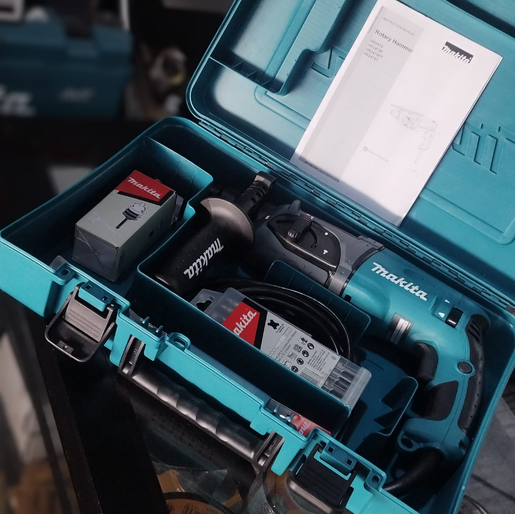 Makita sds drill online box