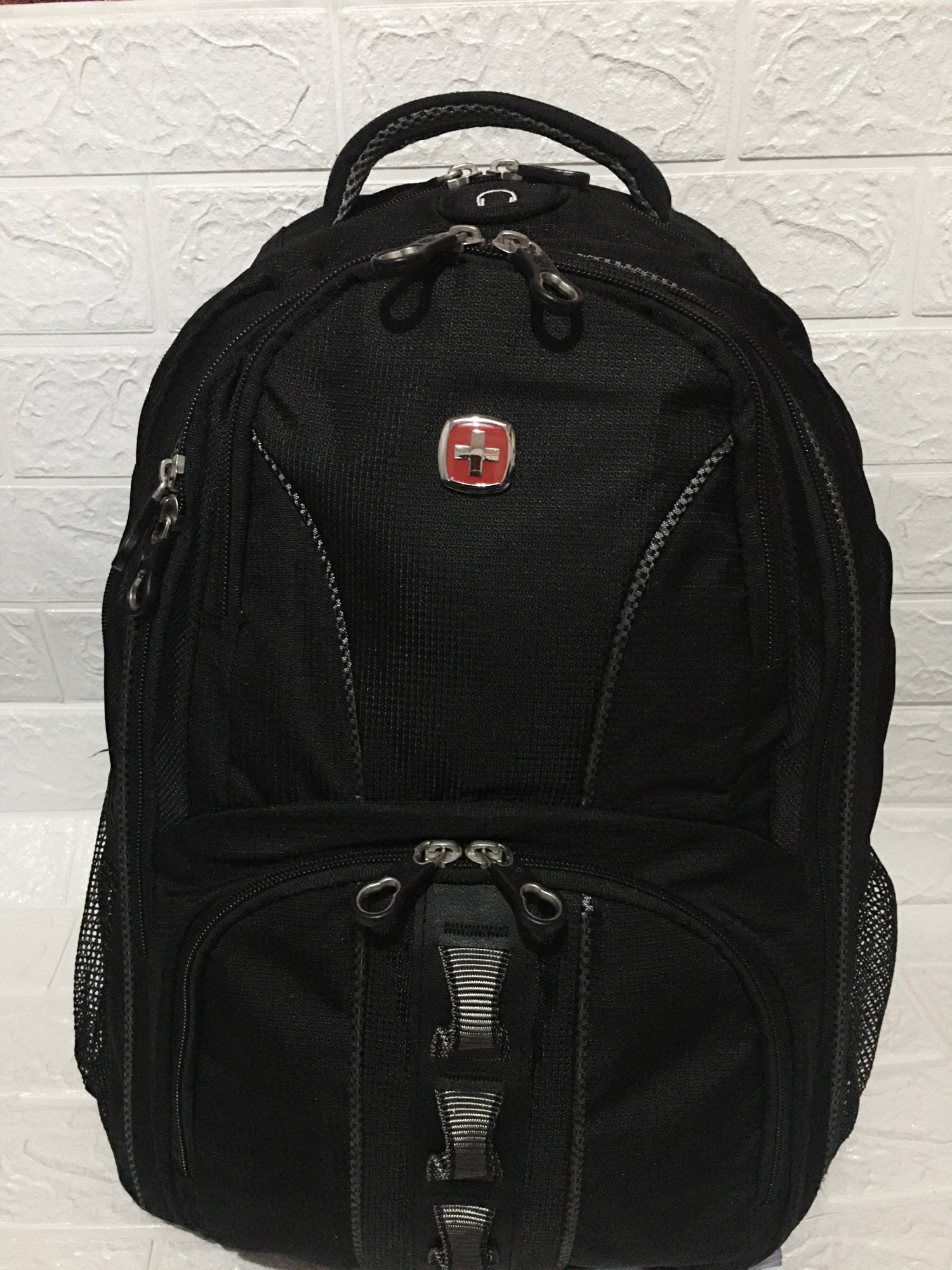 Swiss Gear laptop backpack (original) | Lazada PH