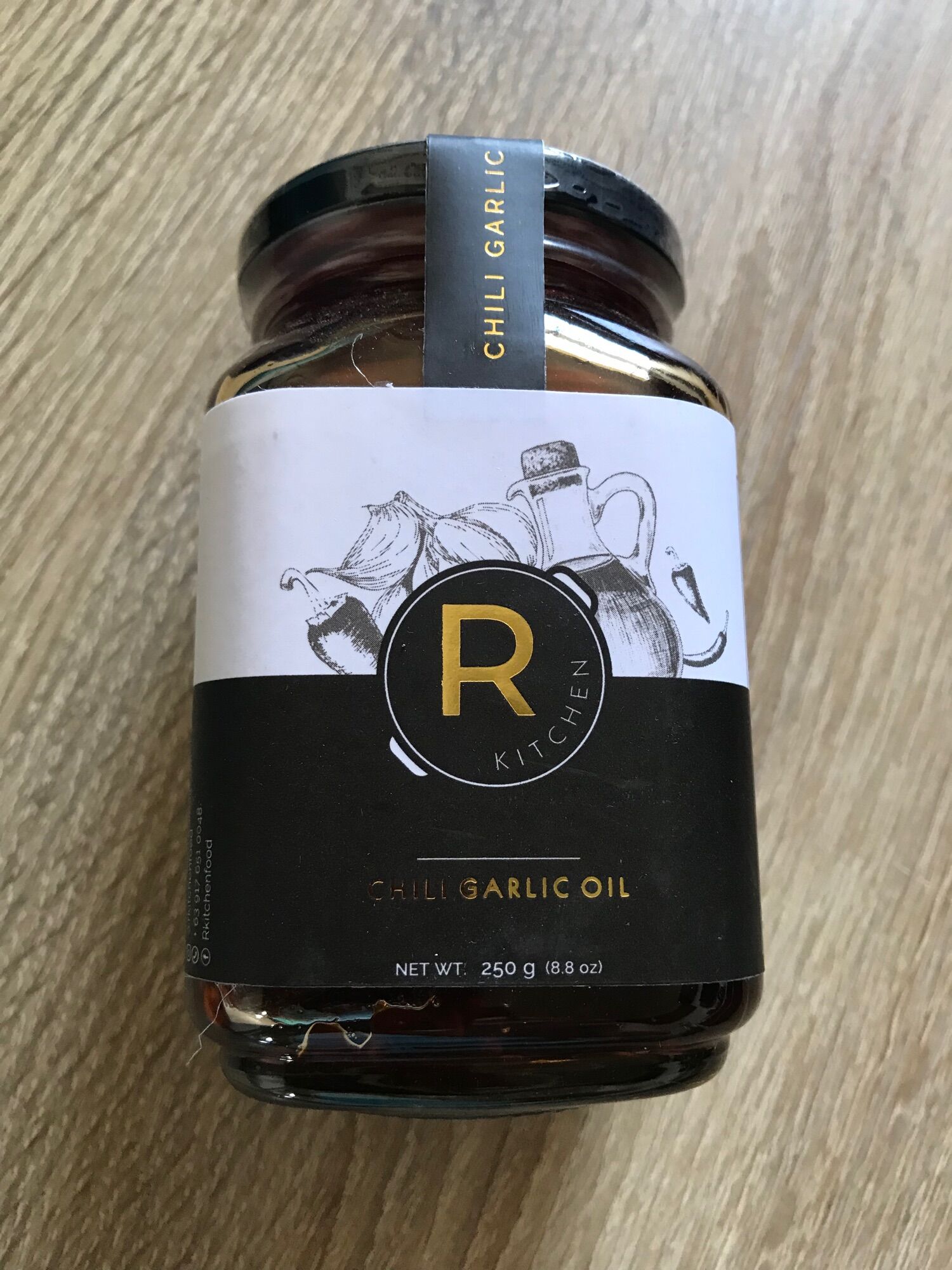 R Kitchen Chili Garlic Oil; 250g Lazada PH