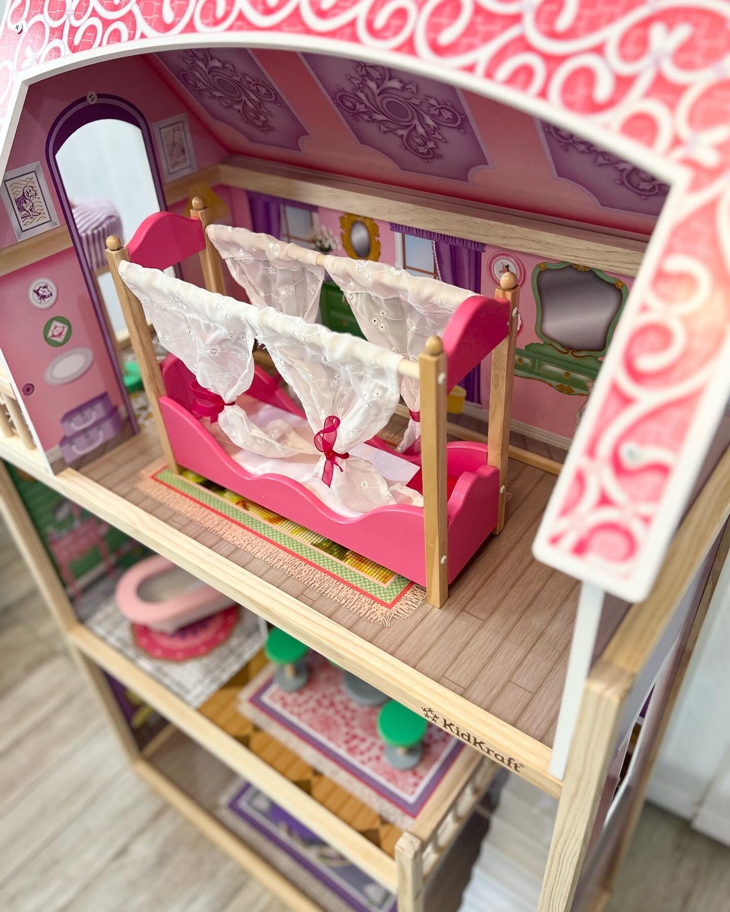 Wooden Dollhouse Kidkraft Ava Mansion Lifesize playset Wooden toy