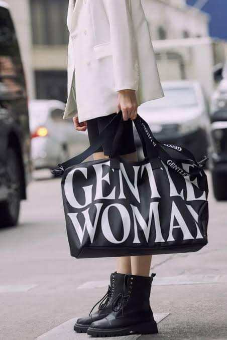 GW CARRYALL BAG 🖤 #GENTLEWOMANclub