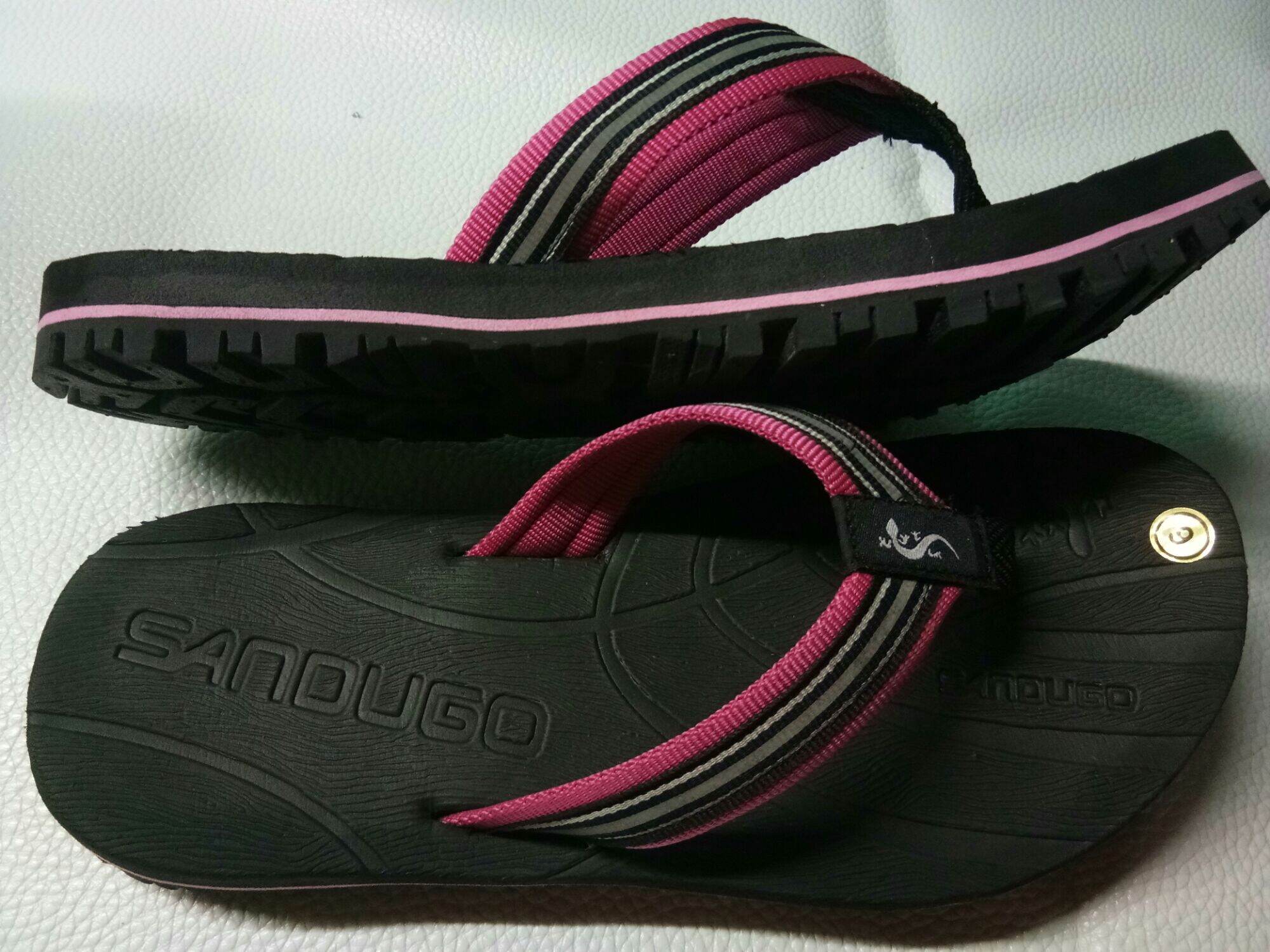 Sandugo slippers store