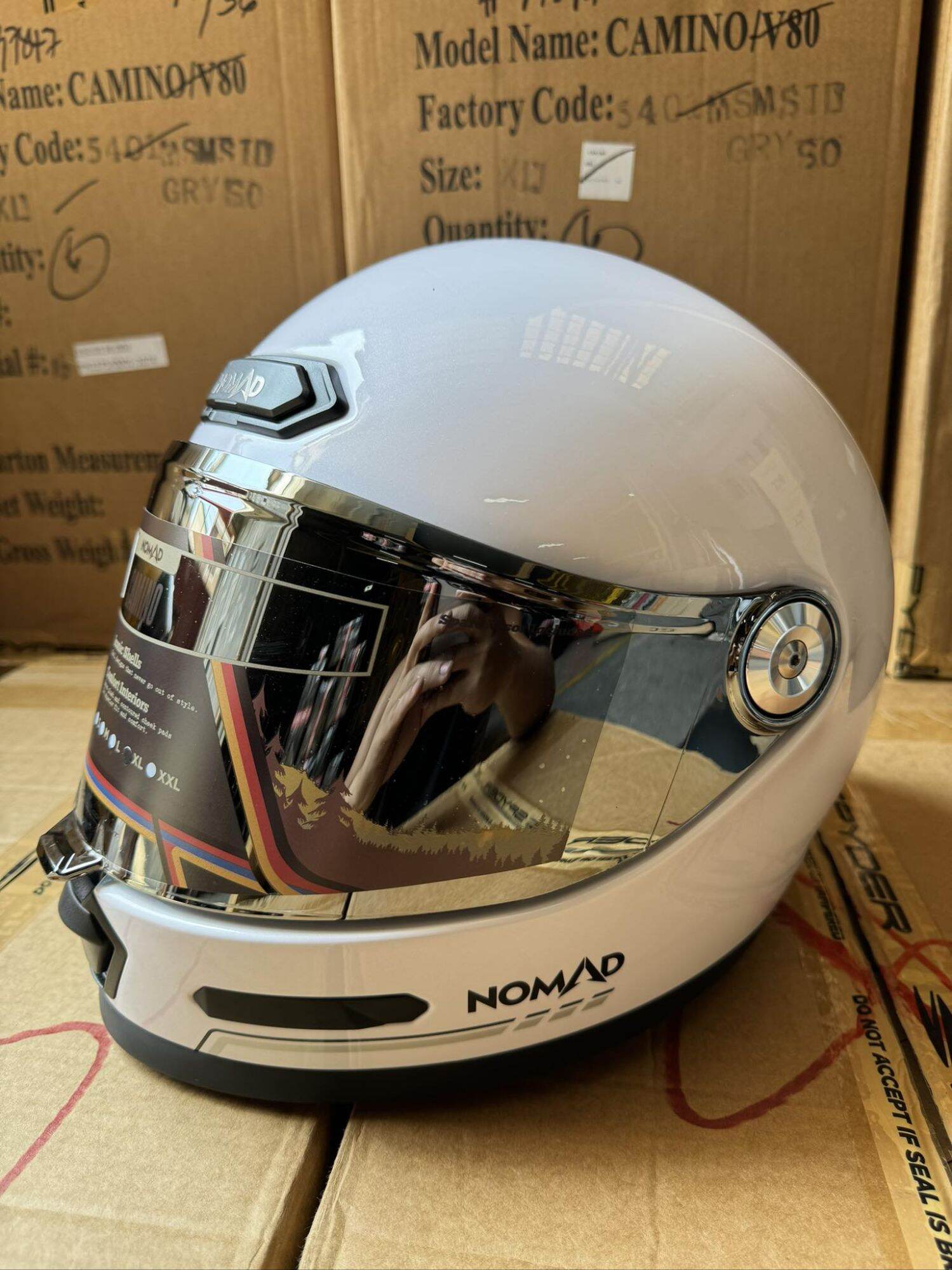 NOMAD CAMINO Fullface Retro / Classic Single Visor Helmet (FREE CLEAR VISOR). 