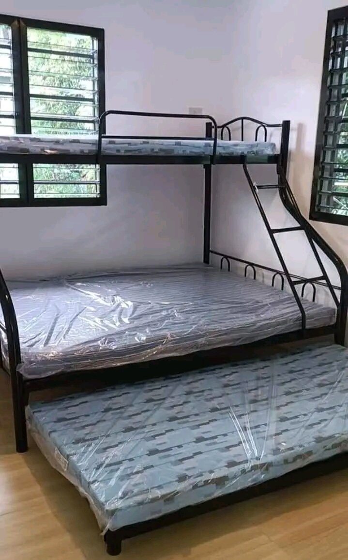 Queen size bed double shop deck