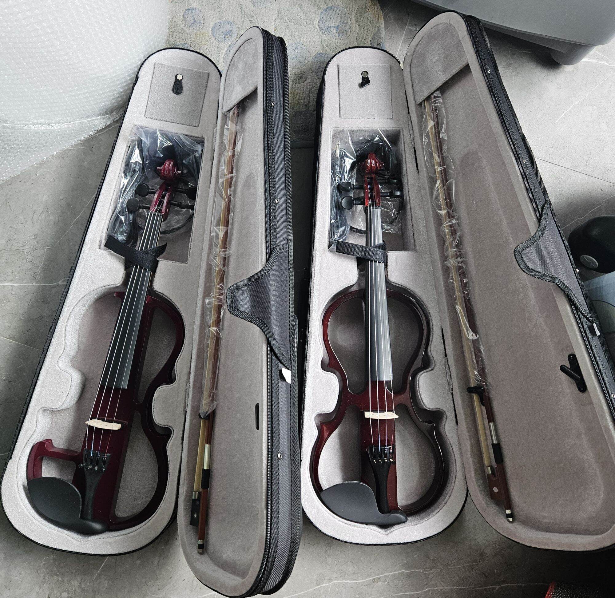 ELECTRIC VIOLIN 4/4 COMPLETE SET