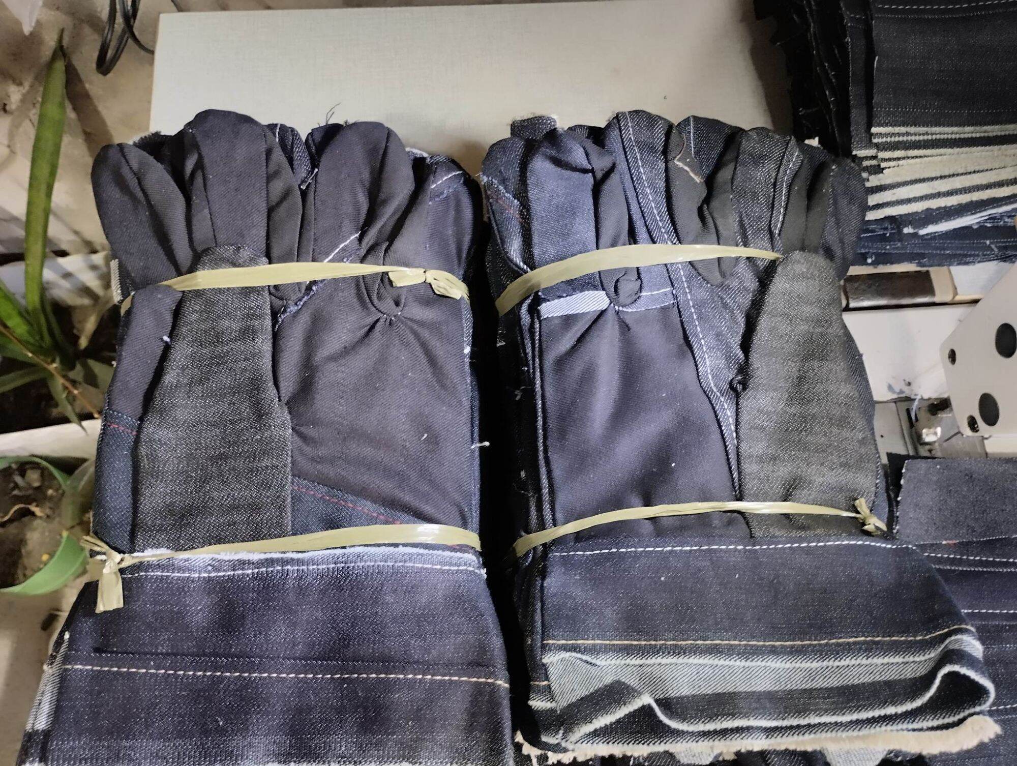 Shop online with mhel gloves maker now! Visit mhel gloves maker on Lazada.