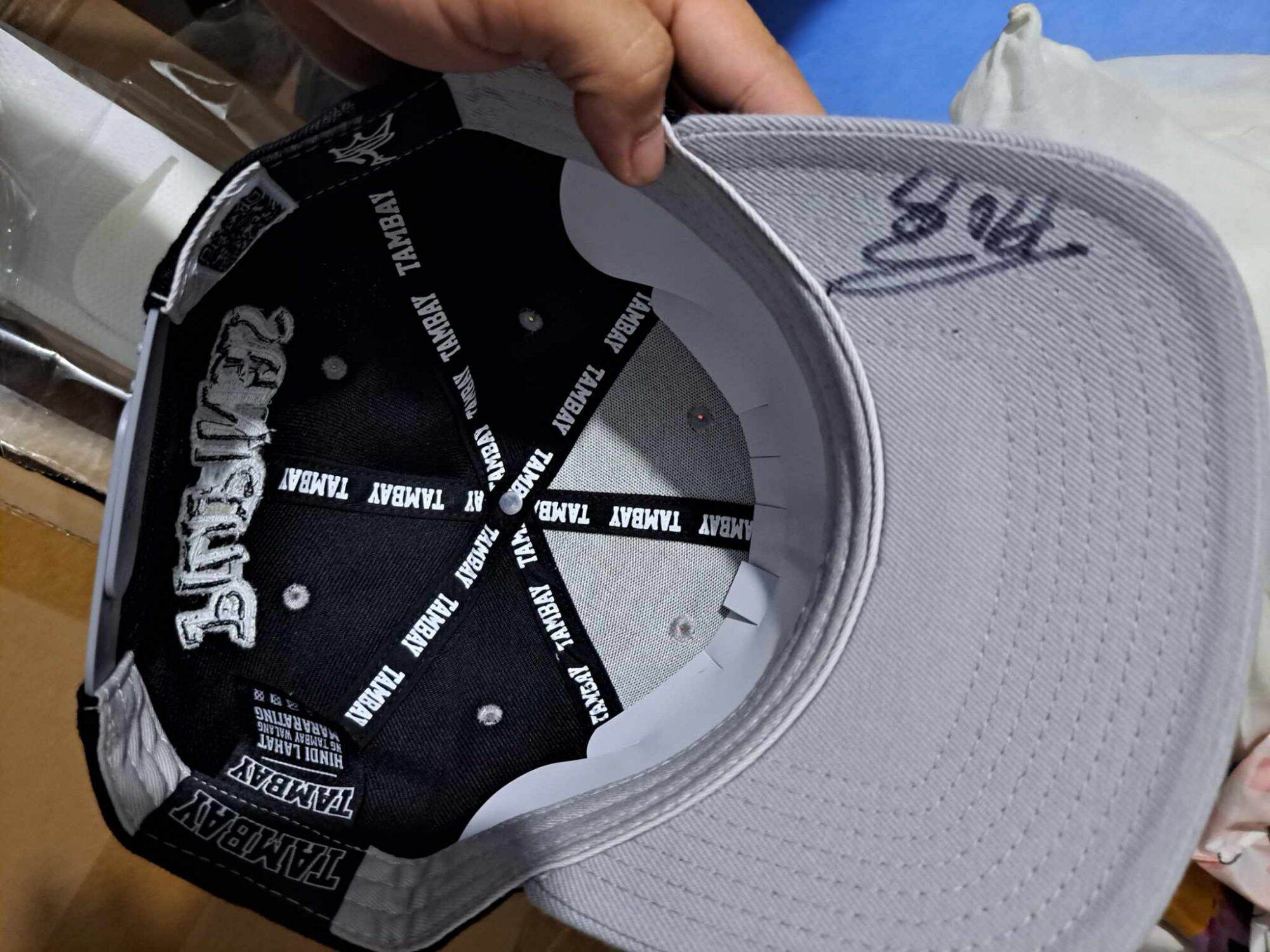 Original tambay cap v15 v16 v17 w/ sign pio balbuena free