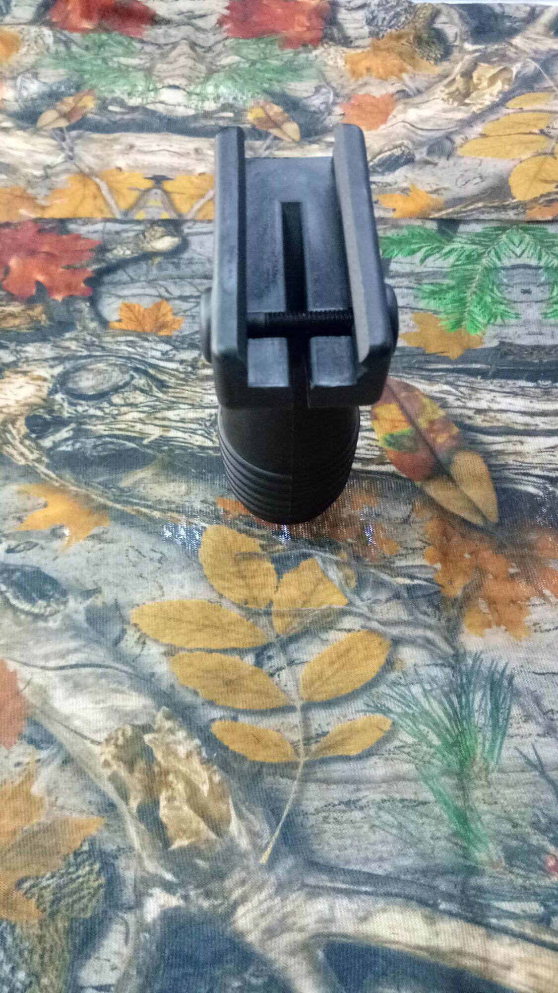 tactical forward girp / vertical grip. 