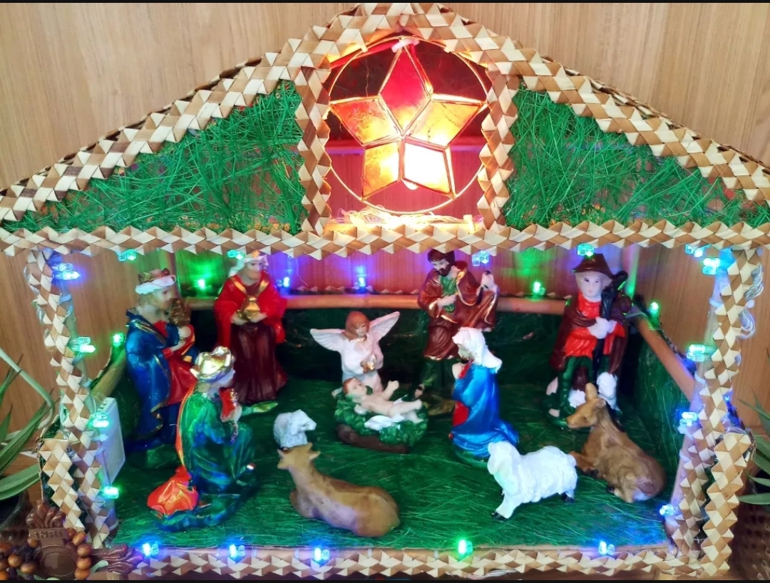 Nativity Set/ Christmas Belen Medium w/ Christmas Lights (made of ...