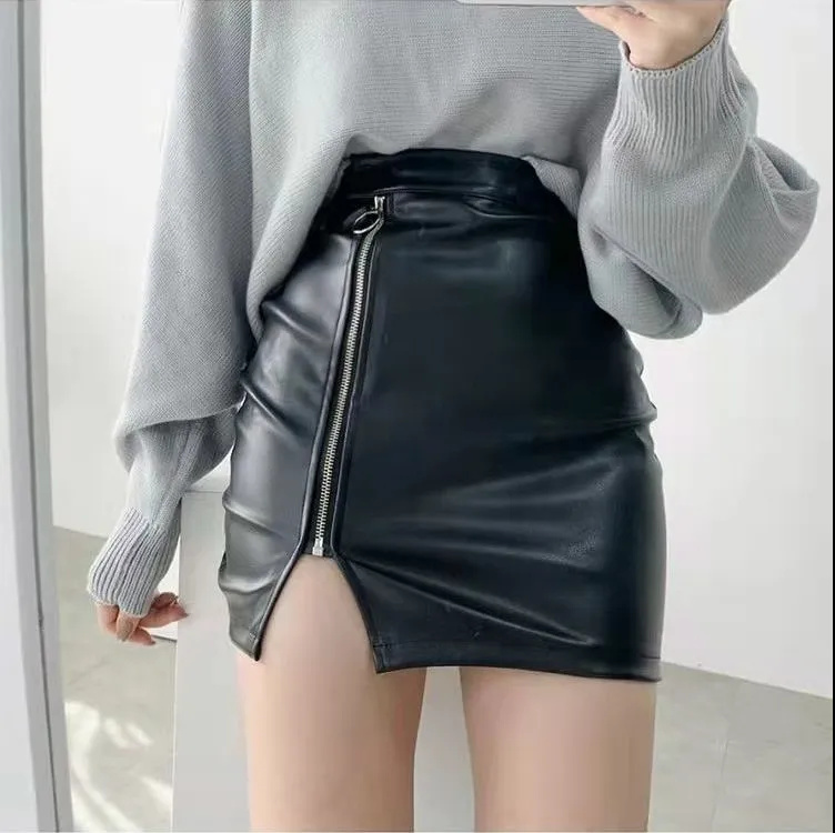 Best black leather skirt - Black leather skirts for a/w 2022