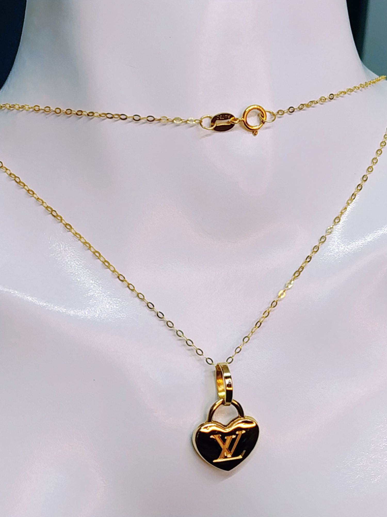 LV HEART 18K SOLID GOLD NECKLACE