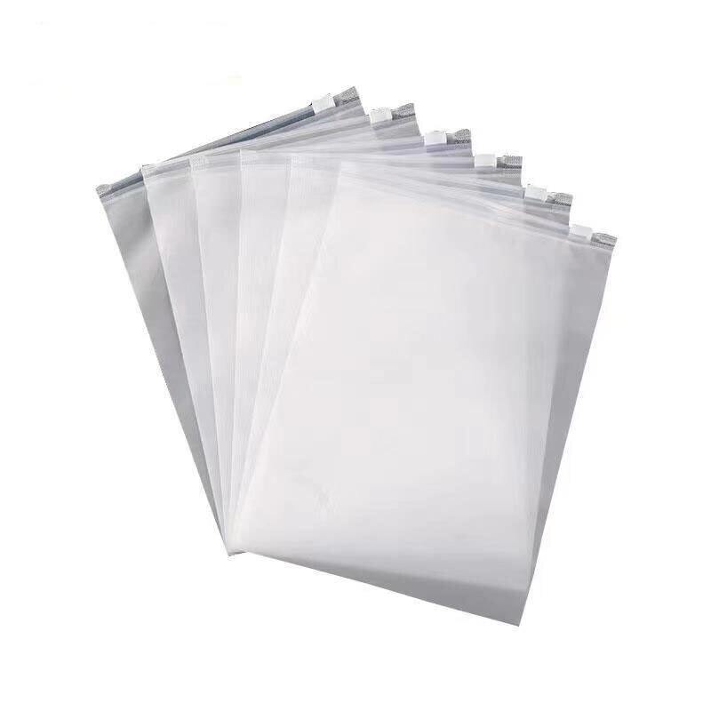 Self Sealing Bag, Horizontal Frosted Zipper Bag, Clothing Packaging Bag, CPE Packaging Bag, CPE Frosted Bag. 