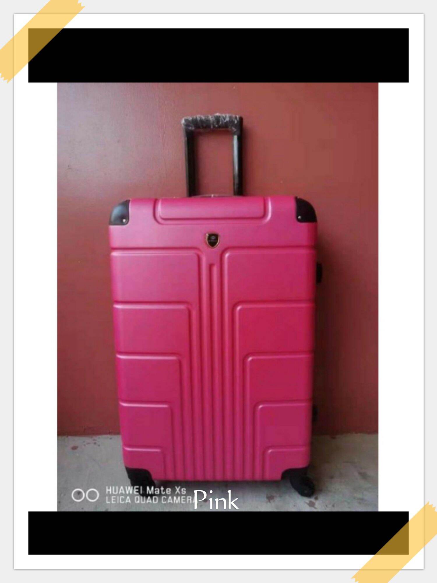 Traveling Luggage Medium Size(20 inches 