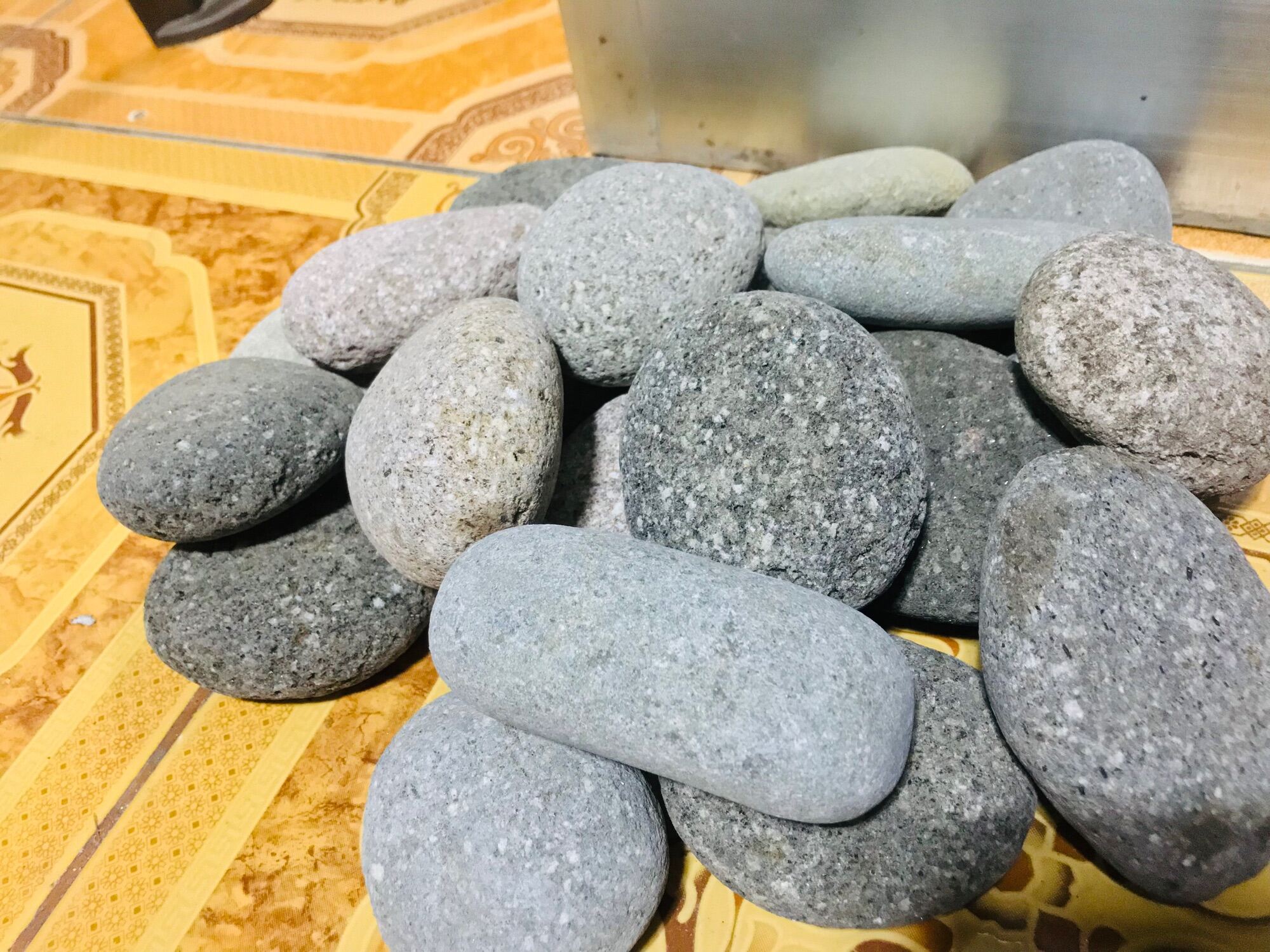 batong panghilod (medium)buy 1 take 1