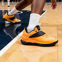 Under Armour | Men Basketball Summer Training Shoes