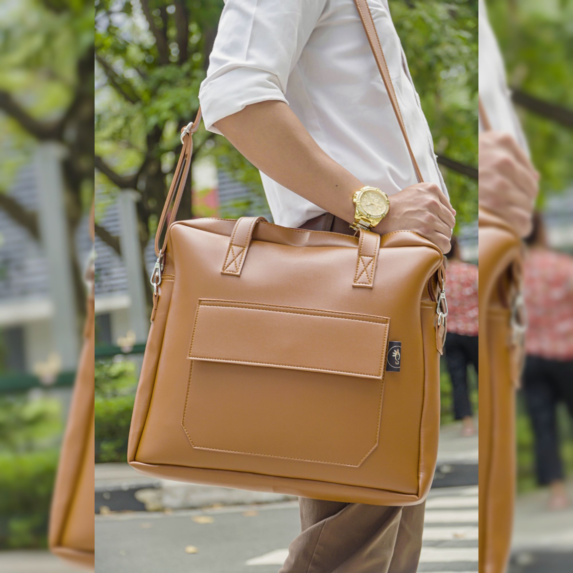Handbags, Bags, and Briefcases Appropriate for Meetings