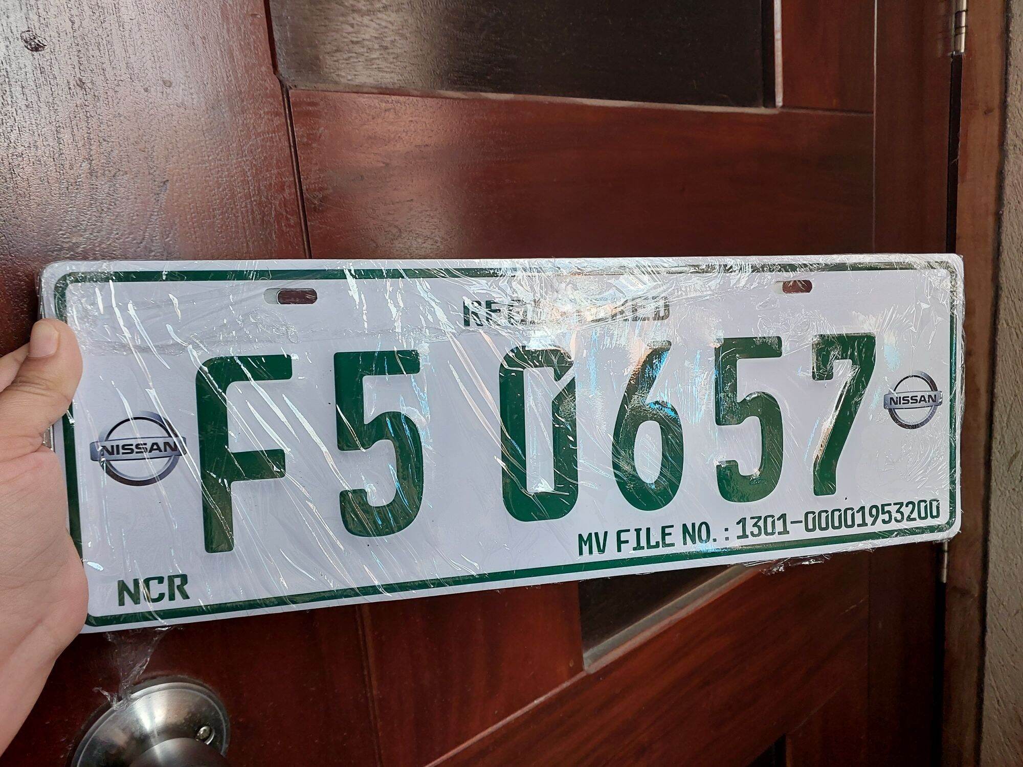 CAR PLATE PAIR STANDARD SIZE GALAVANIZE EMBOSSED PLATE - REGULAR