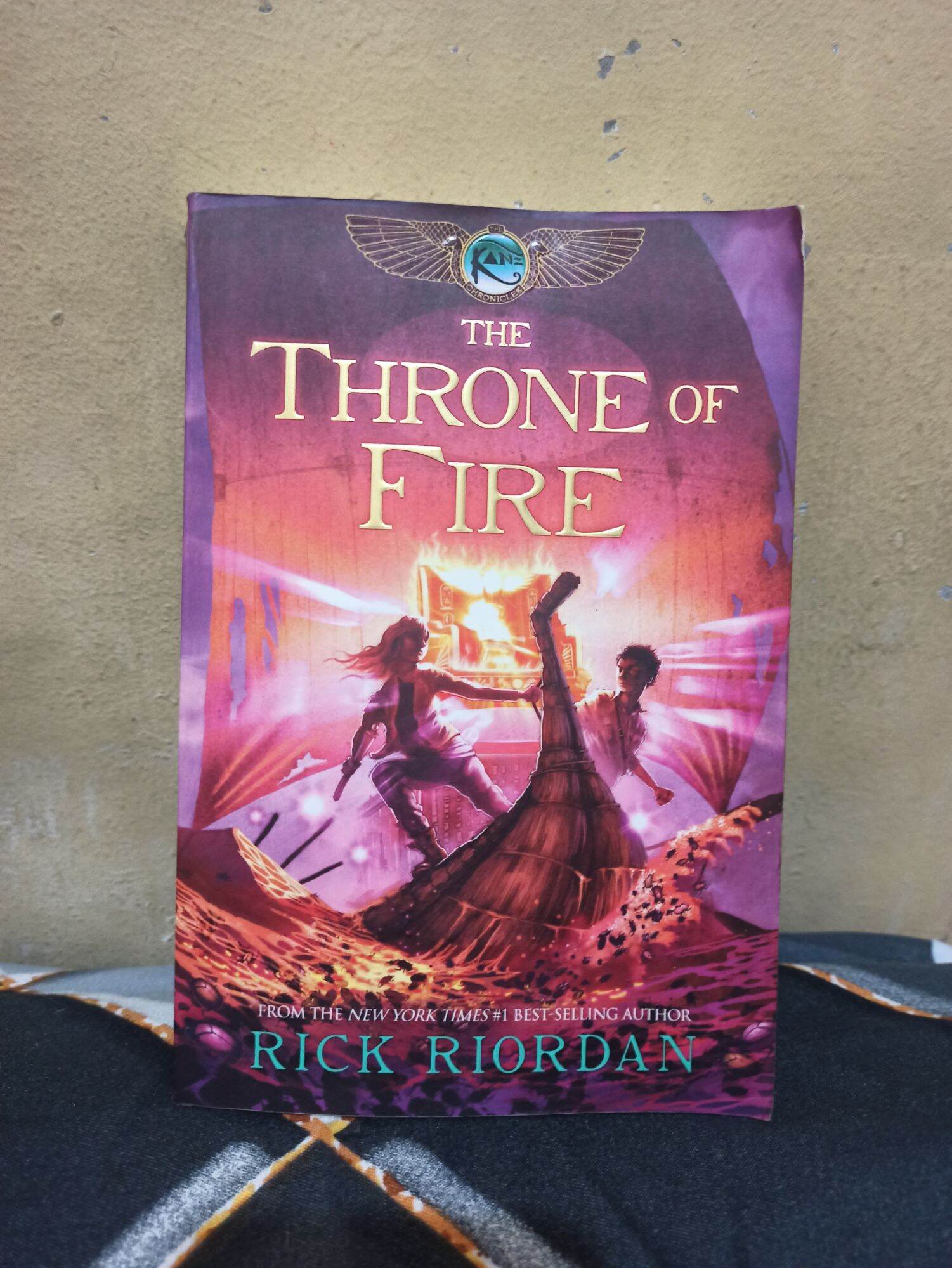 kane Chronicles the red pyramid the throne of fire by rick riordan ...