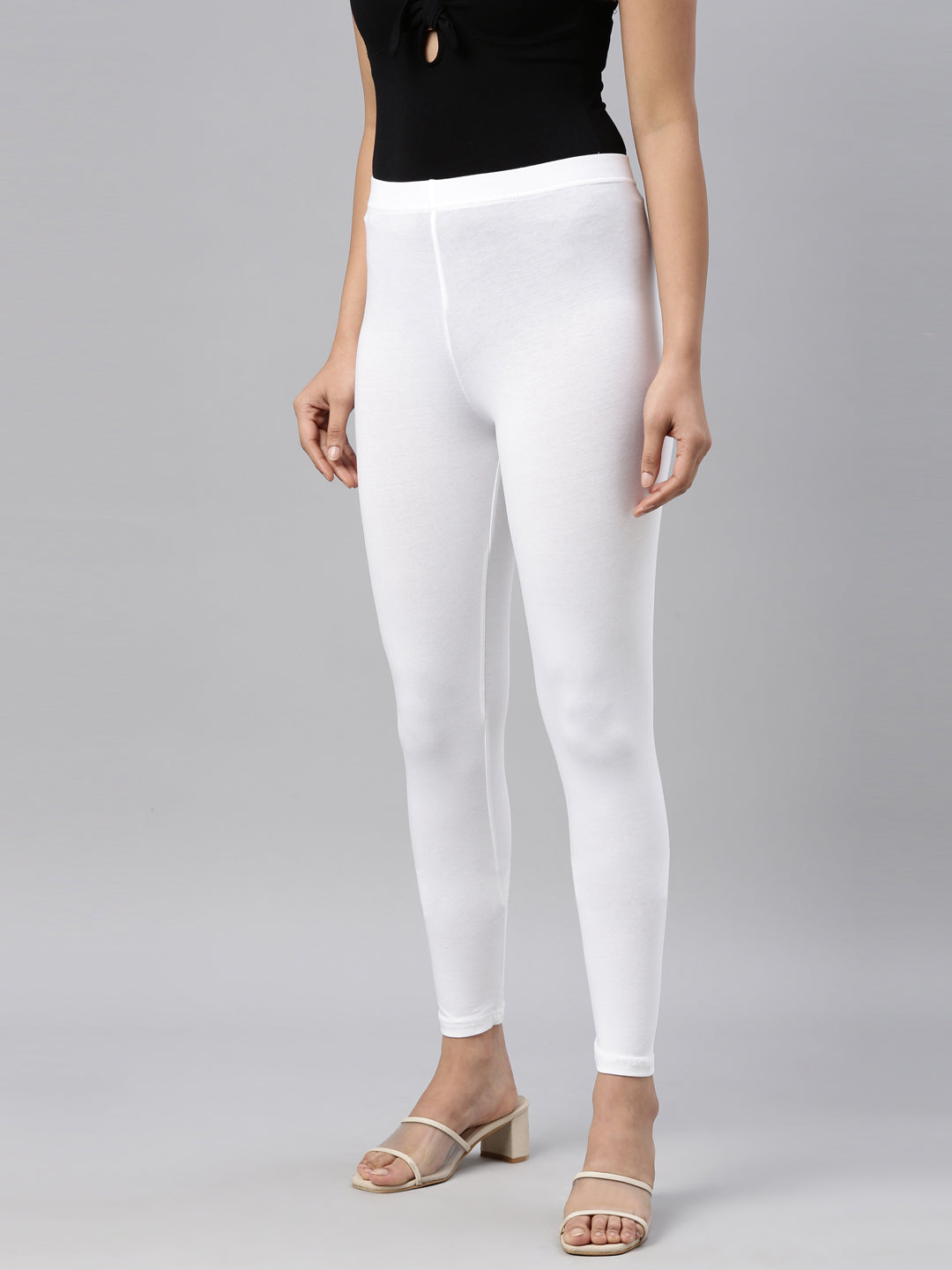 Best 15 White Leggings Outfit Ideas for Women - FMag.com-anthinhphatland.vn