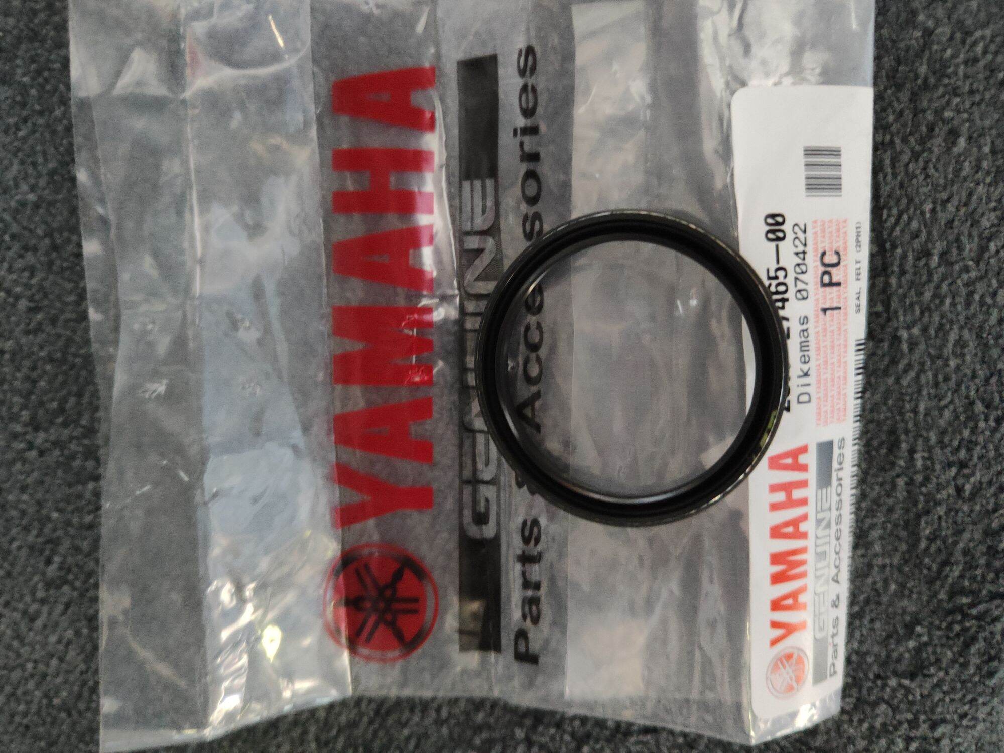 Torque drive oil seal for Mio i 125/M3 Yamaha Genuine parts Original