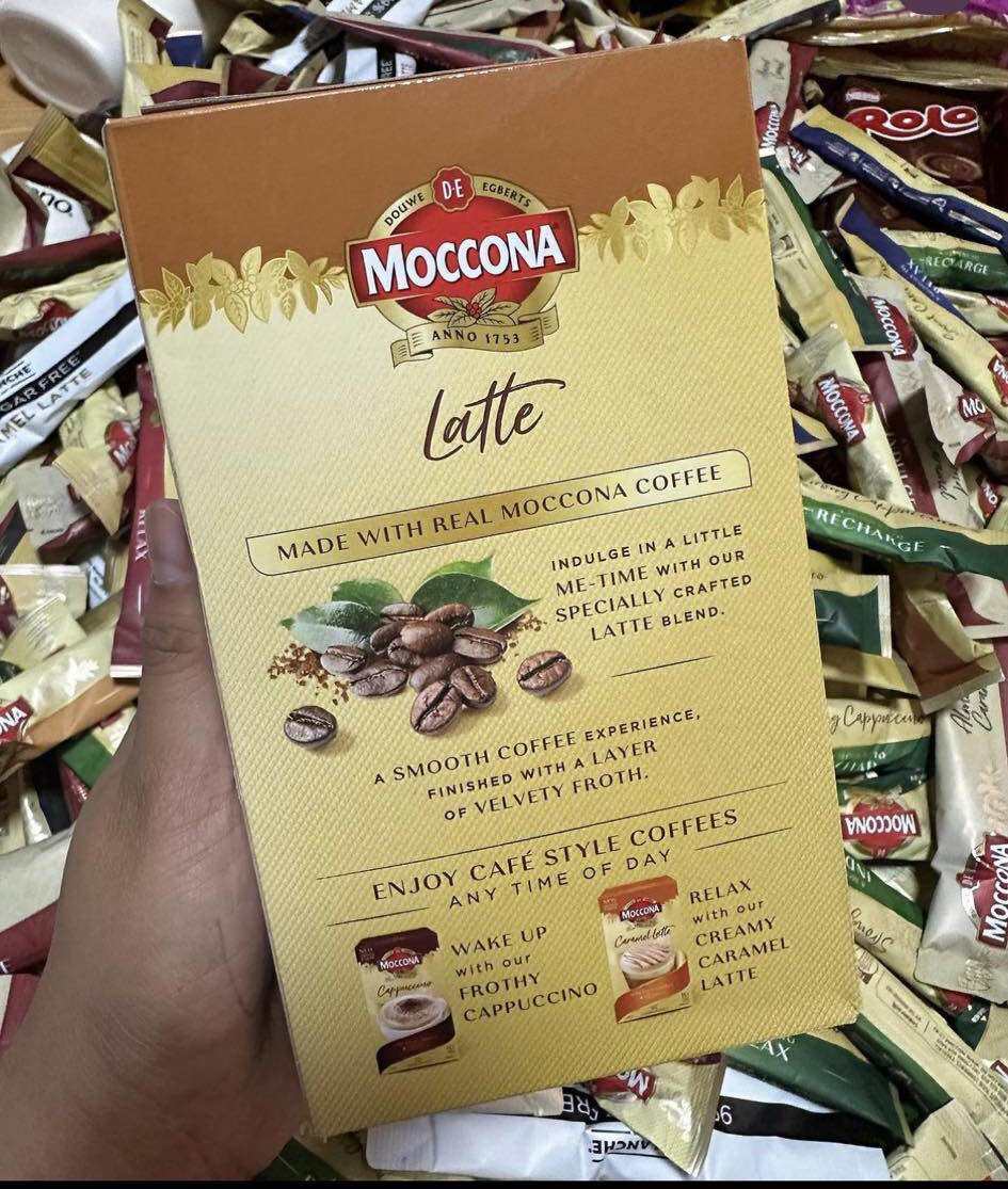 Moccona Coffee Latte 10 sticks. 