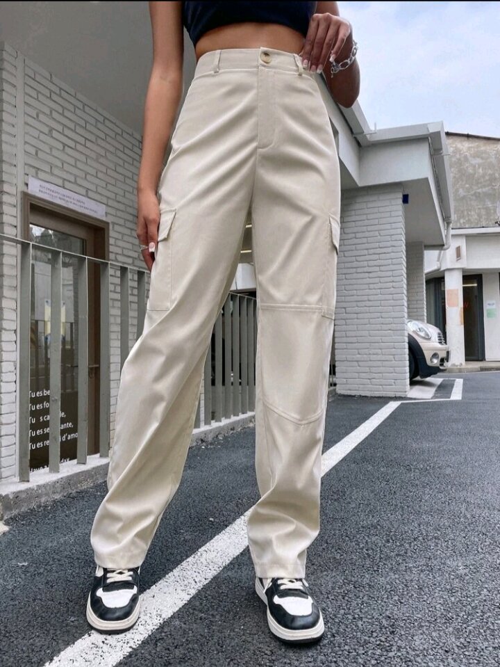 flap pocket cargo pants