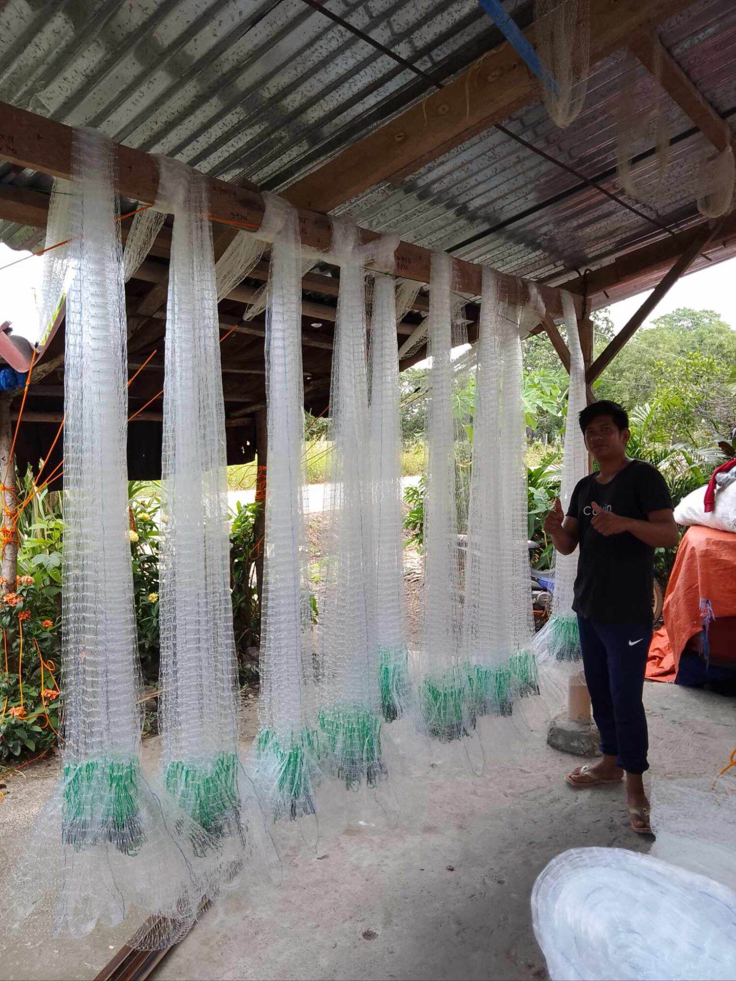 dala fishing net DAIWA Folding Wood Handle mesh netting also mitigates hook tangles that often happen with lesser nets Fishing Net Specifications: 2kg Nylon