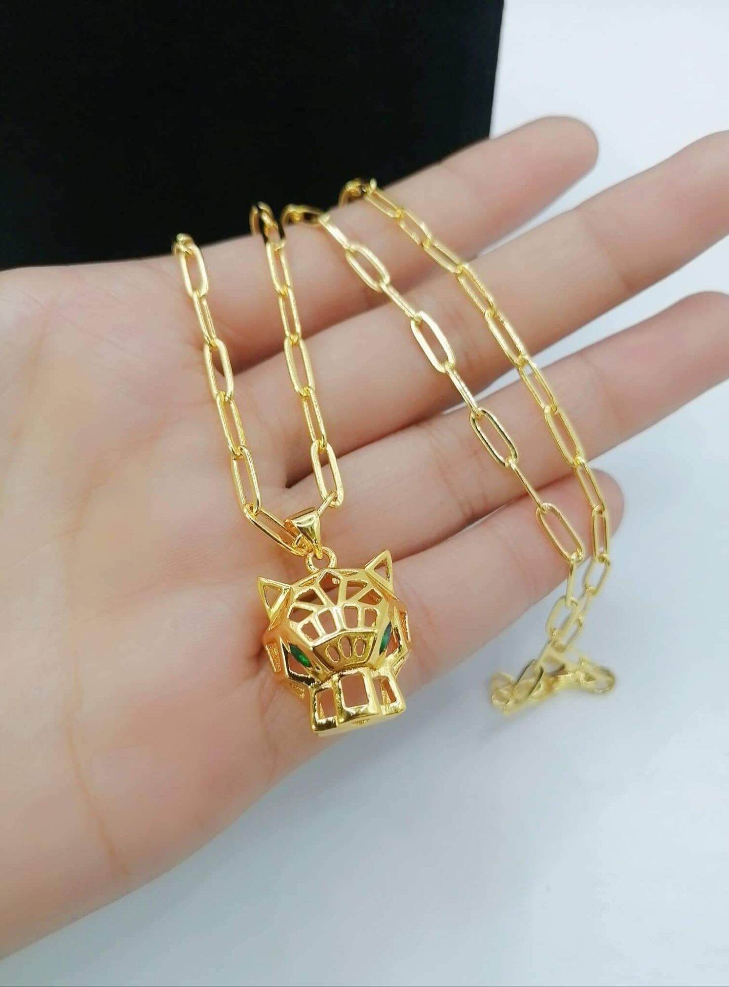 Cartier panther pendant best sale