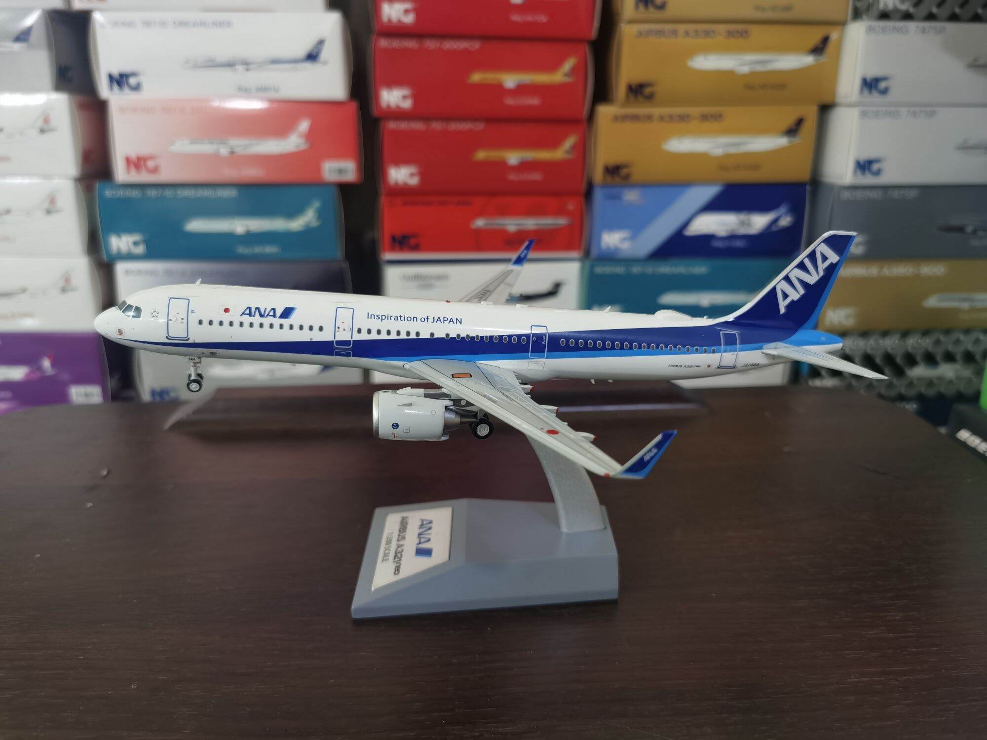 Inflight Mould, Jfox 1/200 ANA A321neo JA144A Diecast Airplane