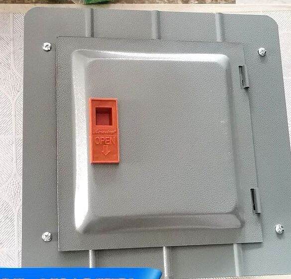 America Panel Box 2B 4B 6B 8Branches 2 Pole Plug In Circuit Breaker ...