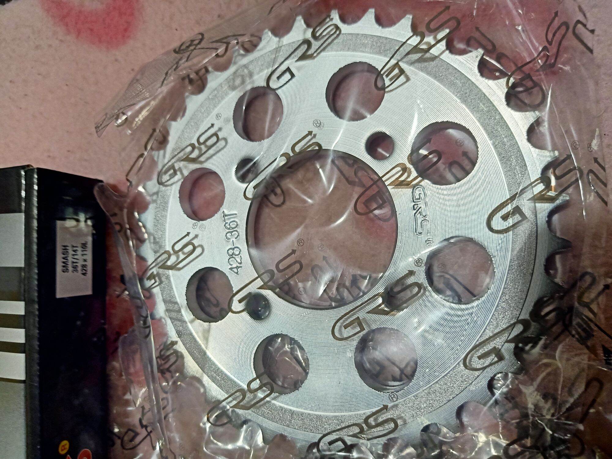 GRS CHAIN AND SPROCKET SET For SUZUKI SMASH 115/SMASH 110 size 428x110L 14t-36t. 