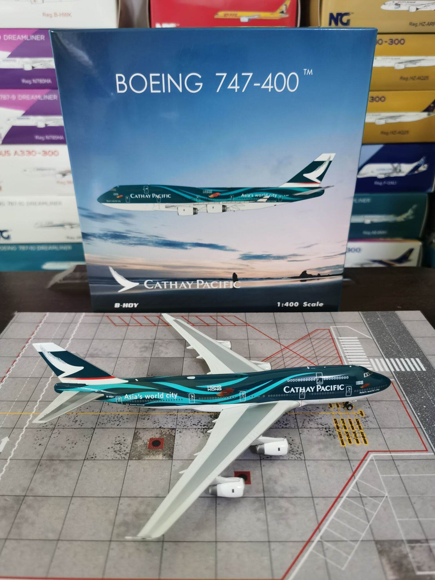 Phoenix 1/400 Cathay Pacific B747-400 B-HOY Diecast Model Airplane ...