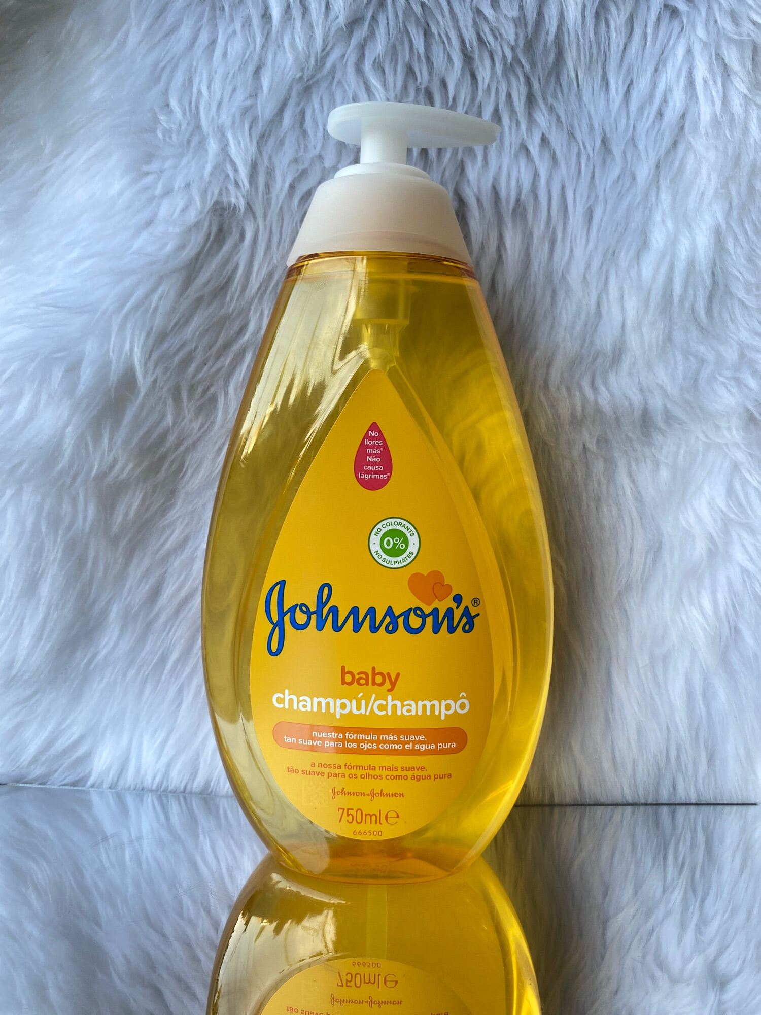 Johnson’s Baby Shampoo Chamomile and Classic Original 750ml Lazada PH