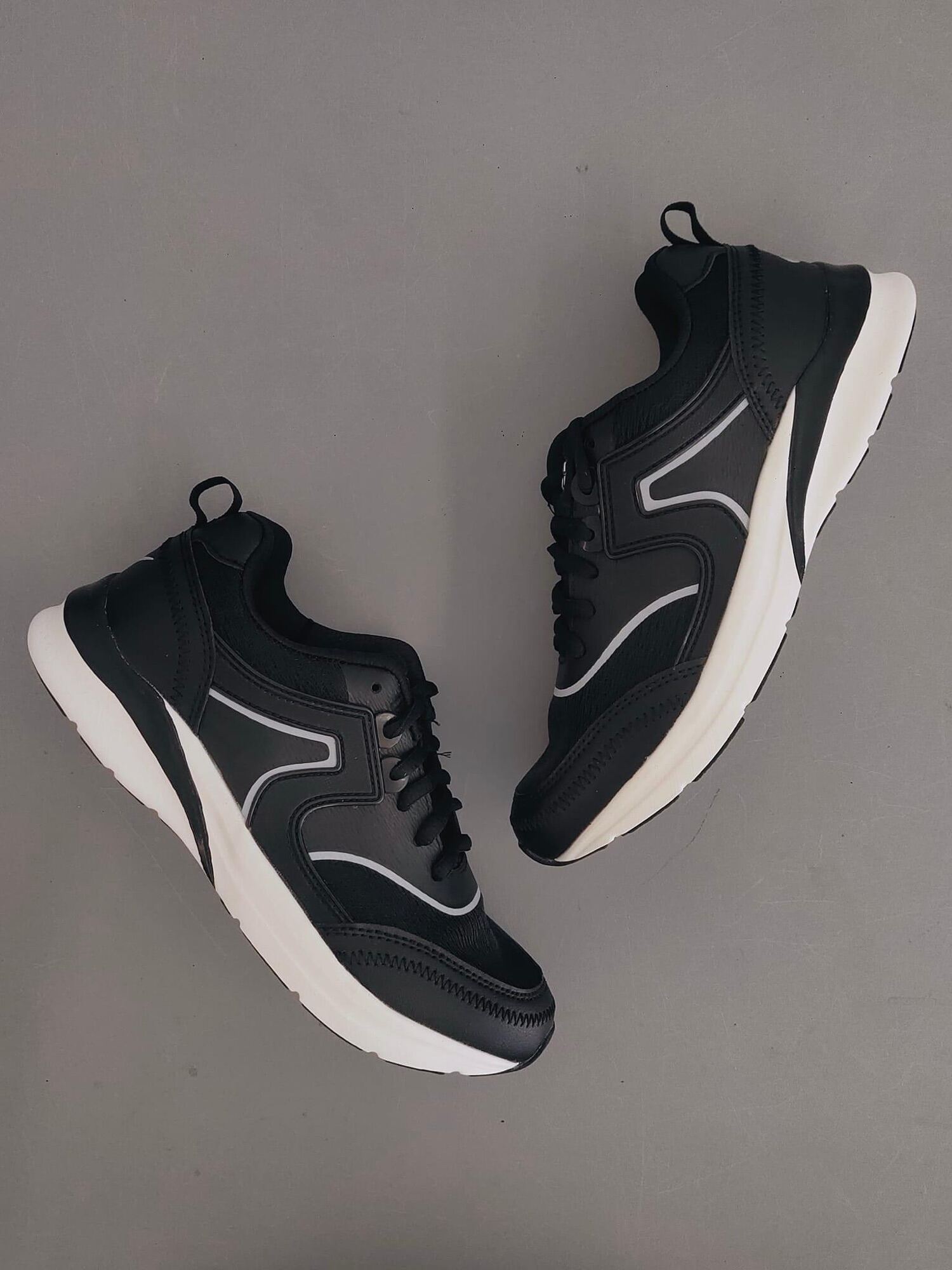 XENA RUNNER, Ladies Performance by World Balance Lazada PH