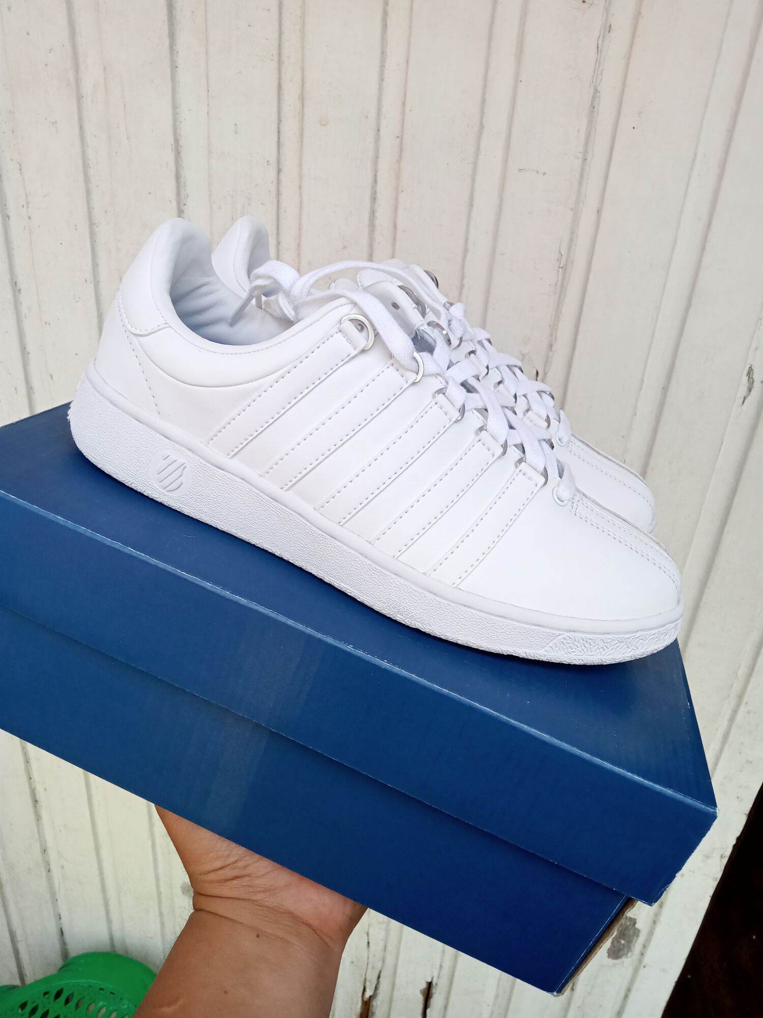 K Swiss Classic VN Triple White Mens