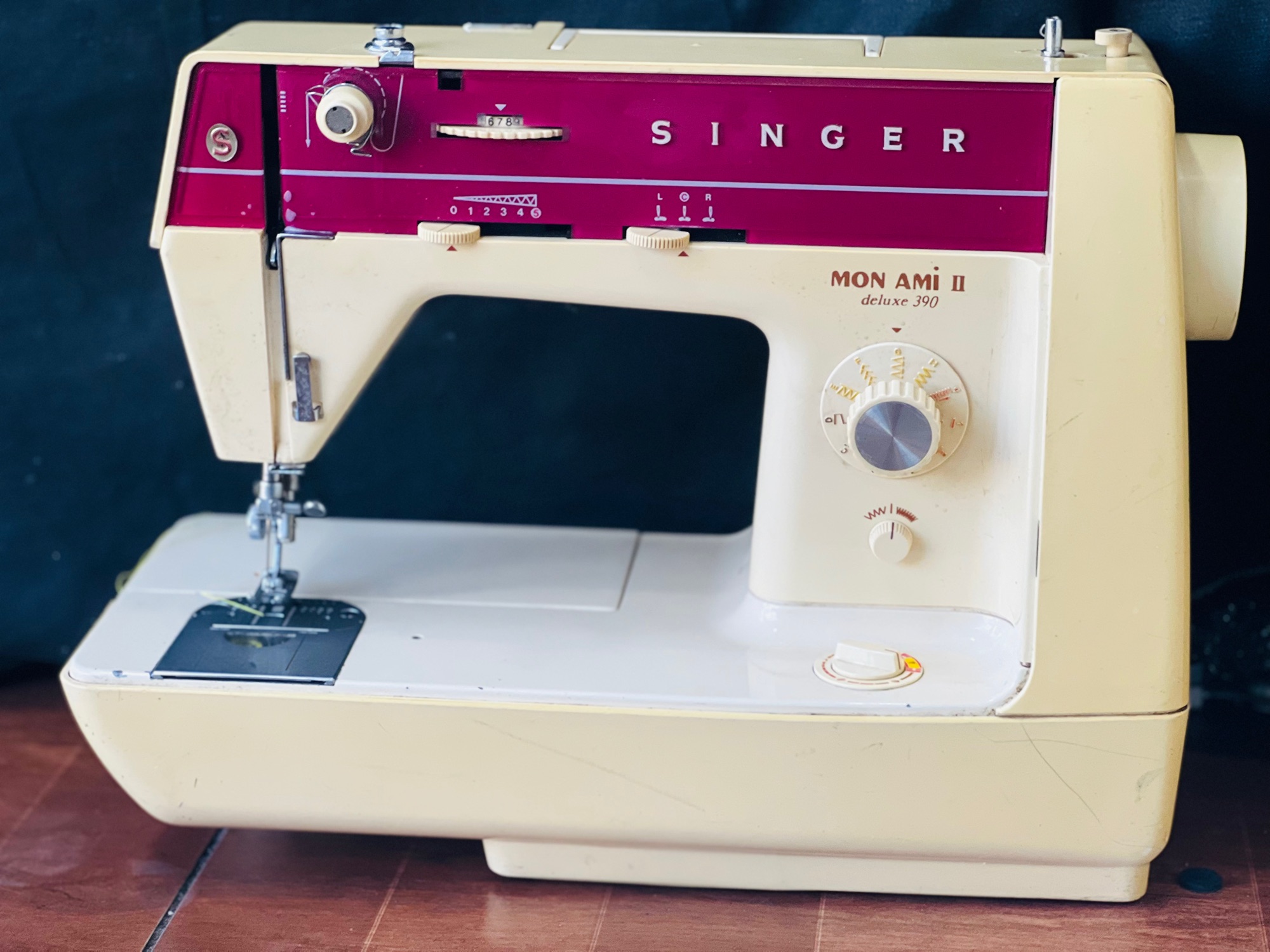 Singer sewing machine footpedal