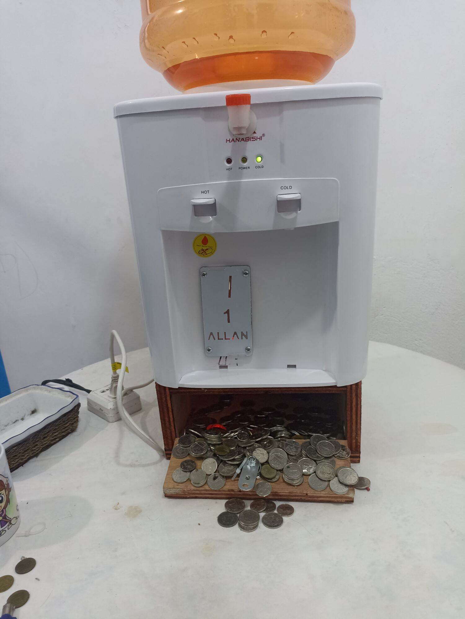 water vendo machine ( cold only Lazada PH
