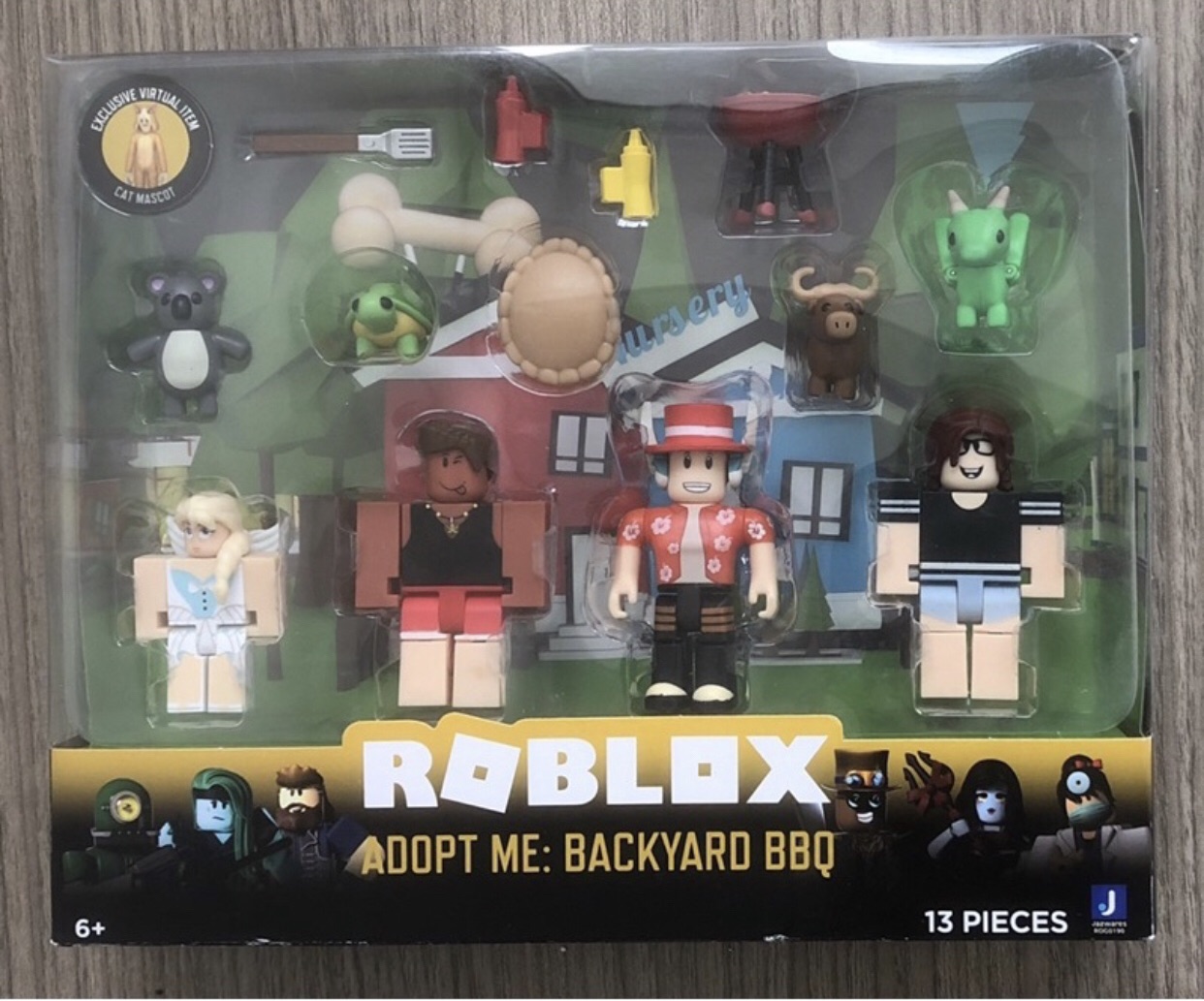 Roblox roblox celebrity collection - adopt me: backyard bbq four figure  pack [includes exclusive virtual item]