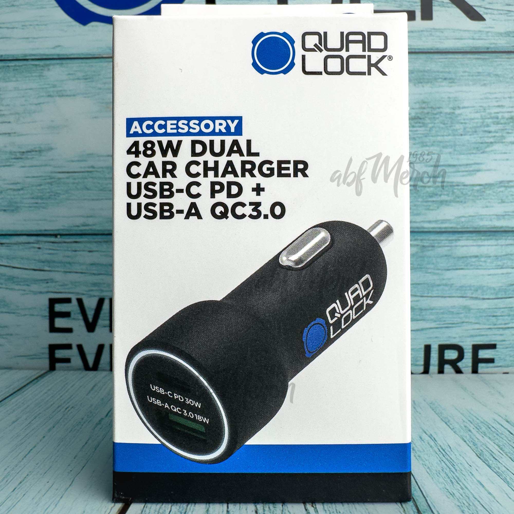 Quad Lock 360 Accessory - Dual USB 12V Car Charger