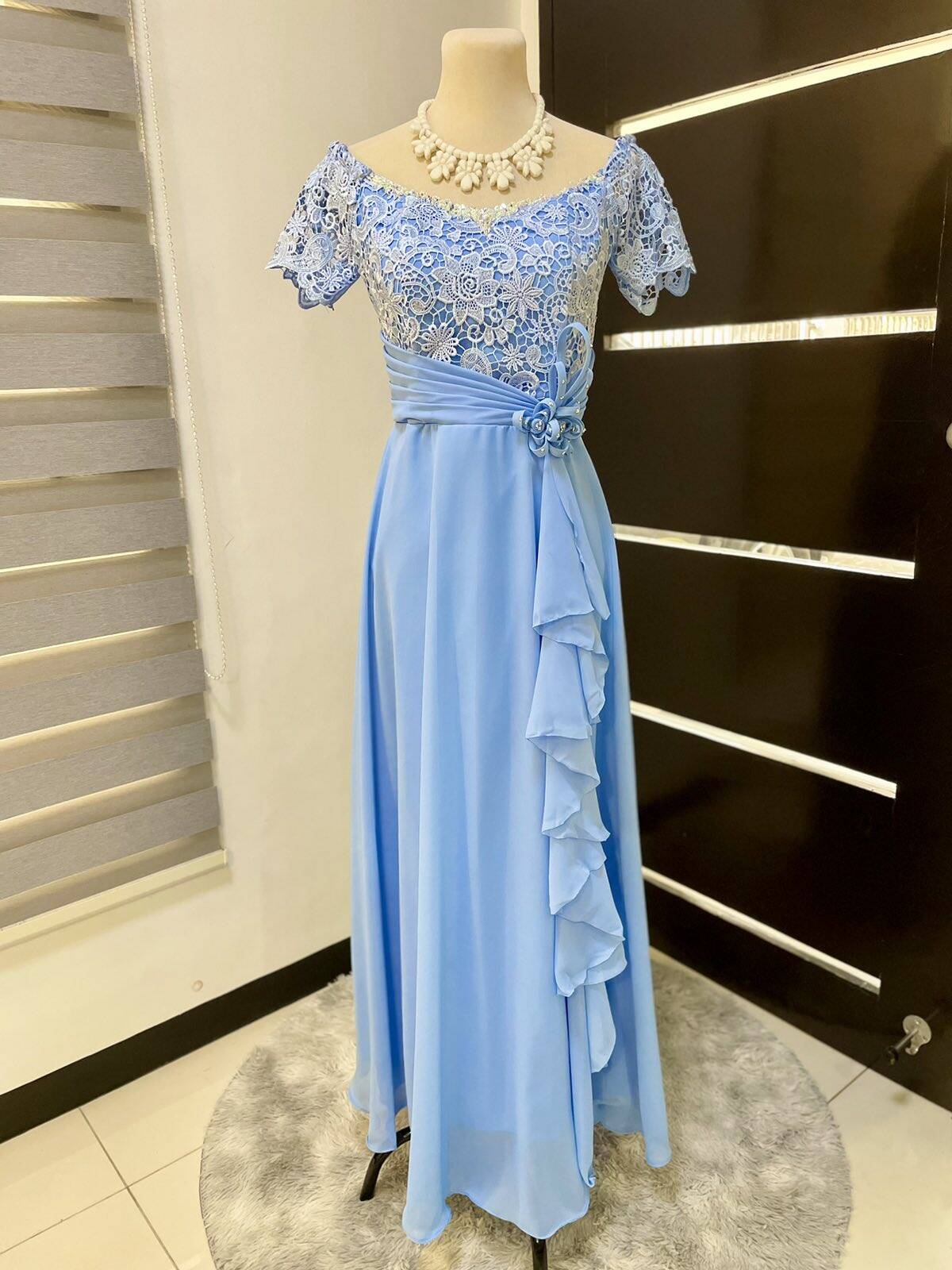 Primary sponsor clearance gown