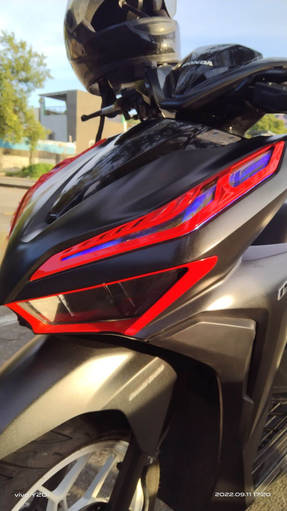 HONDA CLICK 125 / 150 3 IN 1 RED GARNISH. 