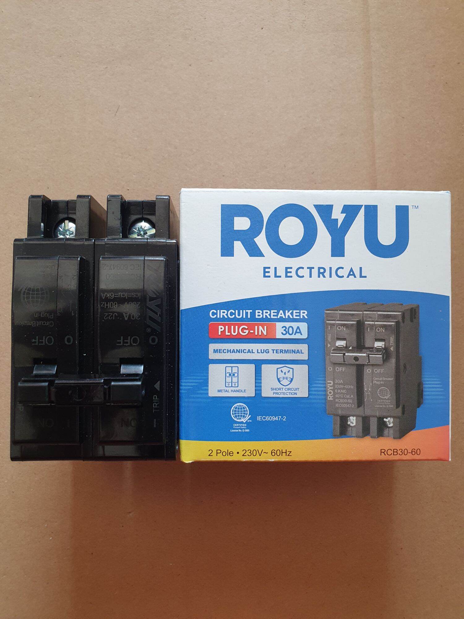 Royu circuit breaker heavy duty break 15 amp,20 amp,30 amp,40 amp,60 amp and 100 amp metal handle mechanical lug mini circuit breaker appliances breaker original royu circuit breaker. 