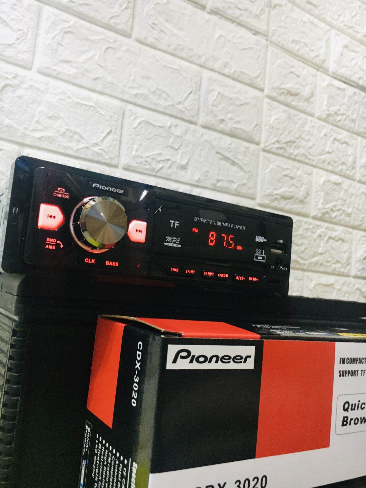 Автомагнитола Pioneer DEHUB | Характеристики Pioneer DEHUB | Отзывы Pioneer DEHUB