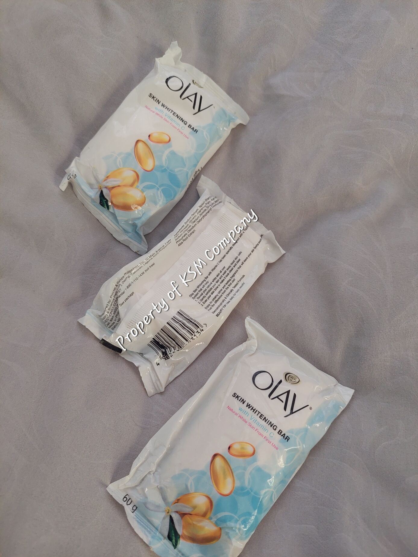 ORIGINAL OLAY SKIN WHITENING BAR SOAP w/ VITAMIN C or Rose Milk, (60g Per Bar Soap/ or 60gx3 Bar Soaps Per Set) Made in PHILIPPINES, LOCAL OLAY SKIN WHITENING SOAP PRODUCTS. 