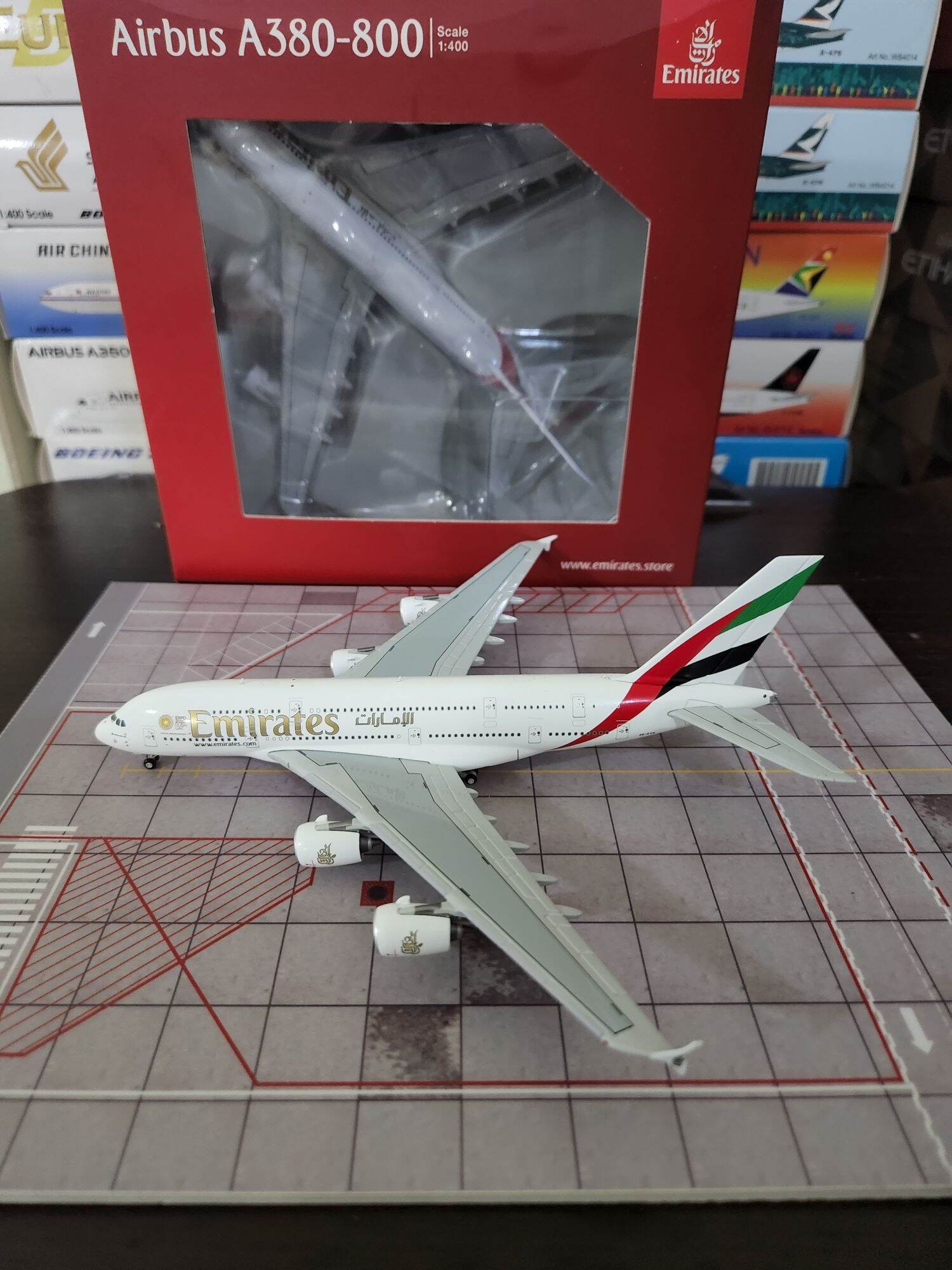 Gemini Jets 1/400 Emirates A380 A6-EVN Diecast Airplane Model | Lazada PH