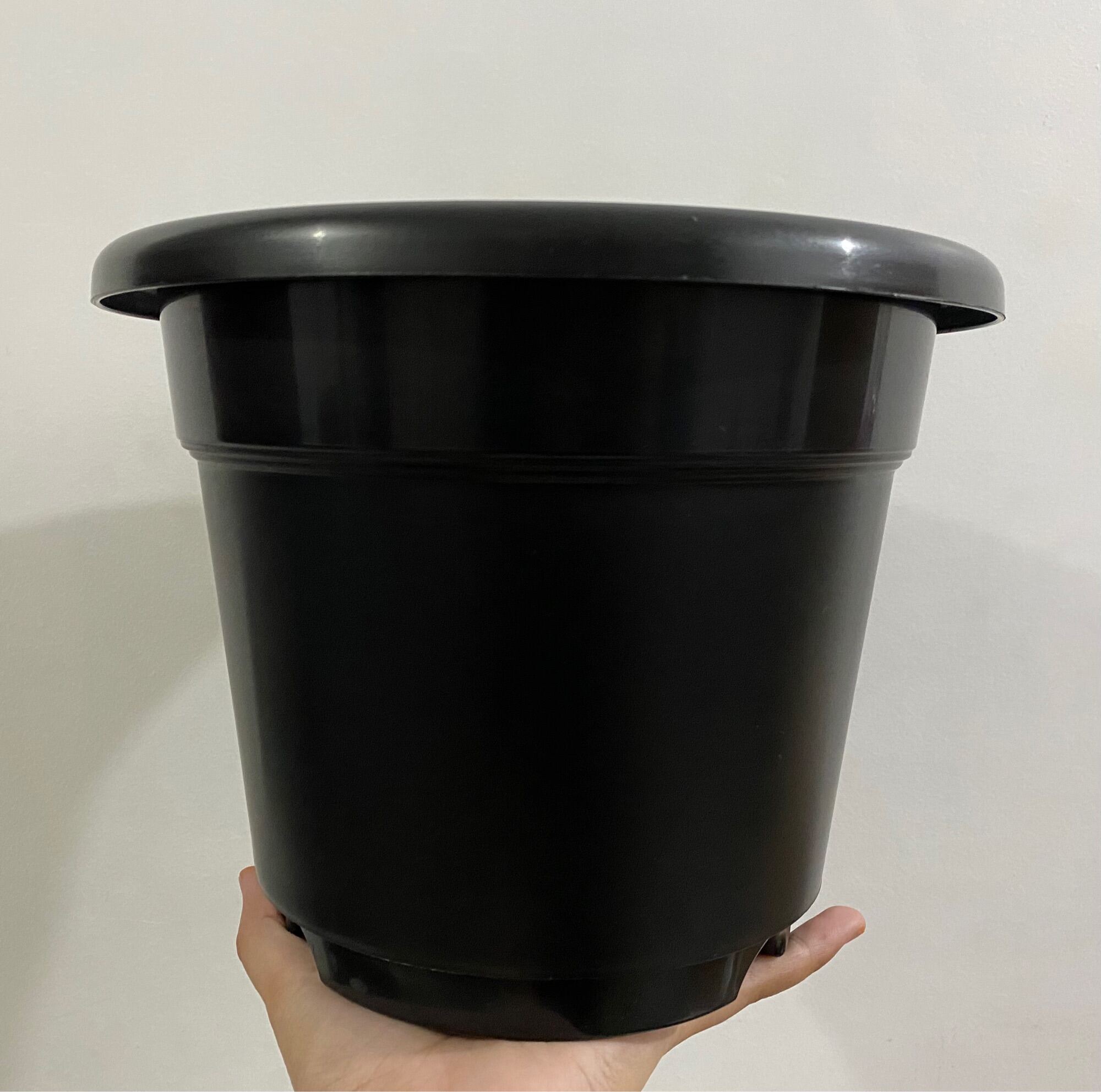 Minimalist PLAIN Plastic Pots Black White Lazada PH   S64982632526d41538dce33b631178f7fW 