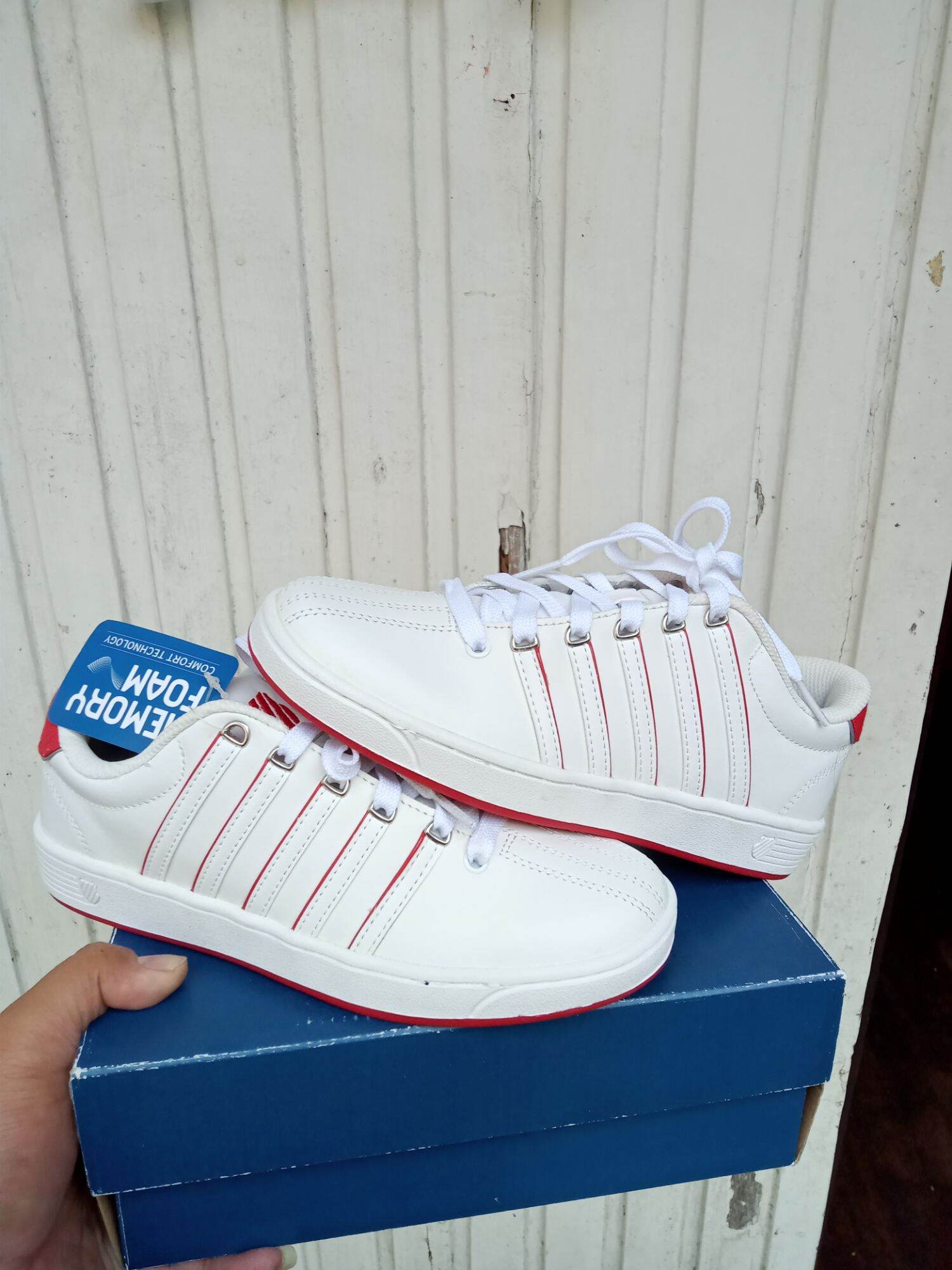 K SWISS CLASSIC WHITE SIZE 37.5 Lazada PH