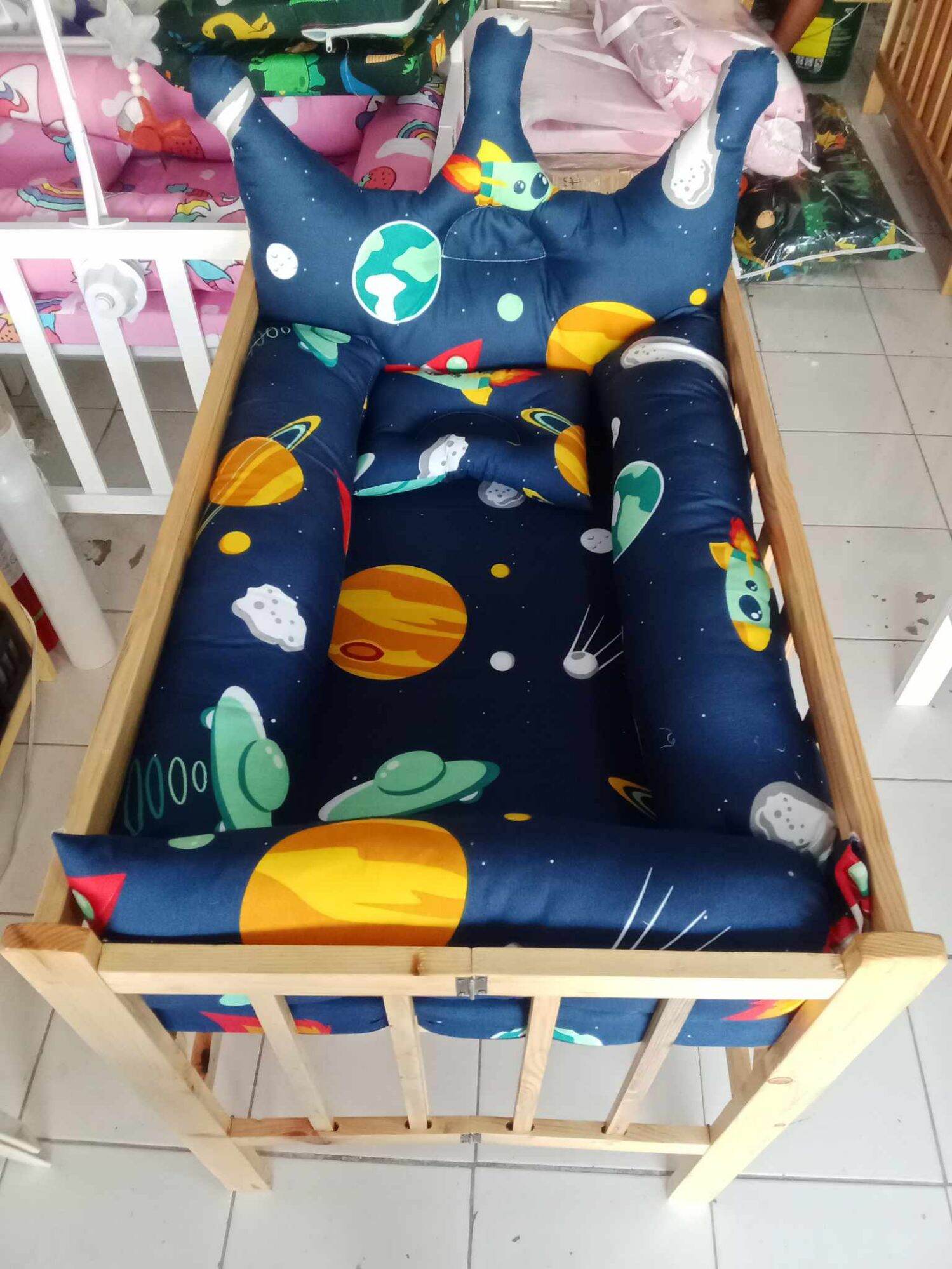 Wooden CRIB ADJUSTABLE OR DROPSIDE 22x36 inches