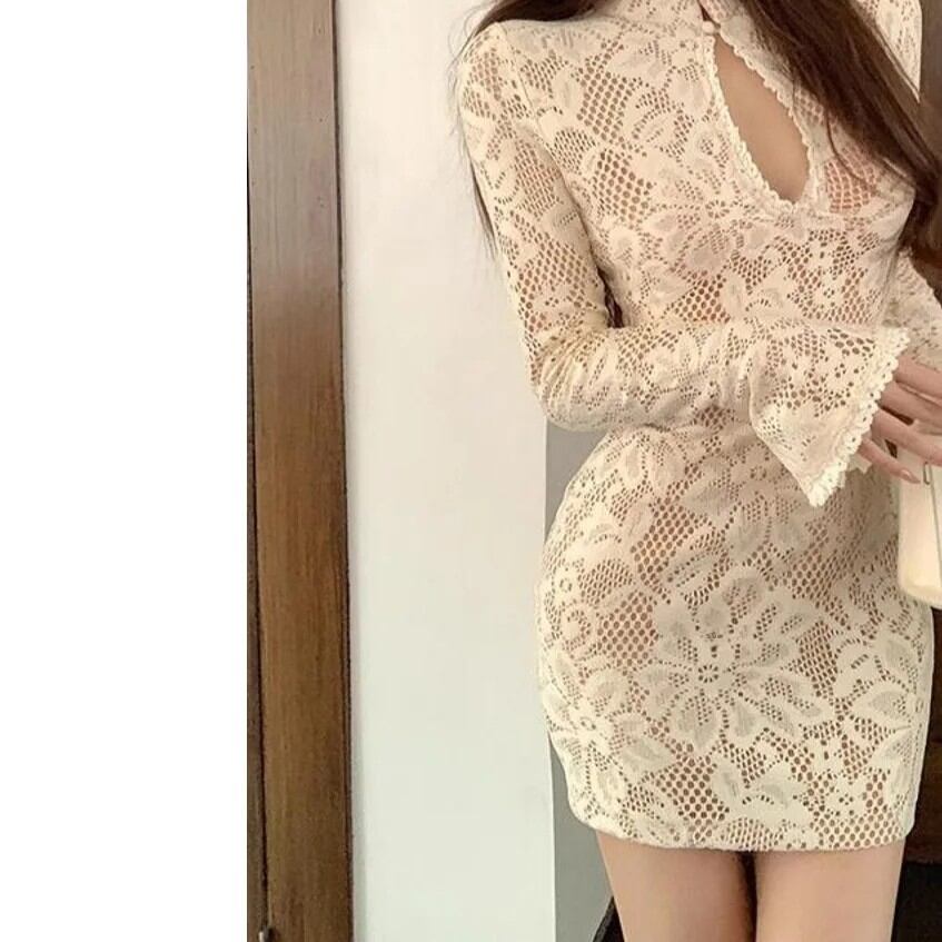 lace dress philippines This stunning serpentine gown covered in layers of delicate lace is what  sweet dreams are made of. You can wear it with the matching jacket for two  incredible looks. Schedule a visit